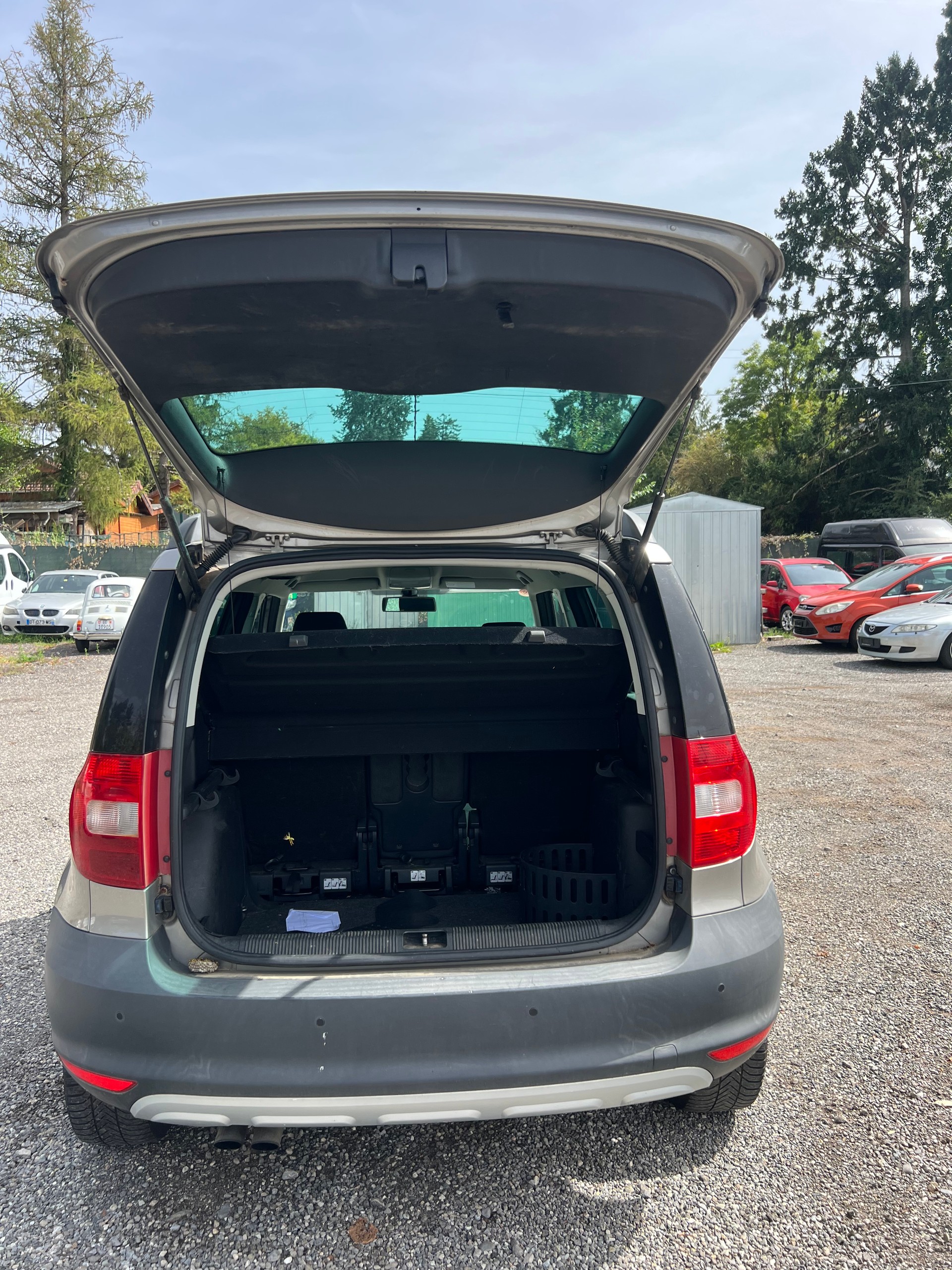 SKODA Yeti 2.0 TDI Ambition 4x4-image-15