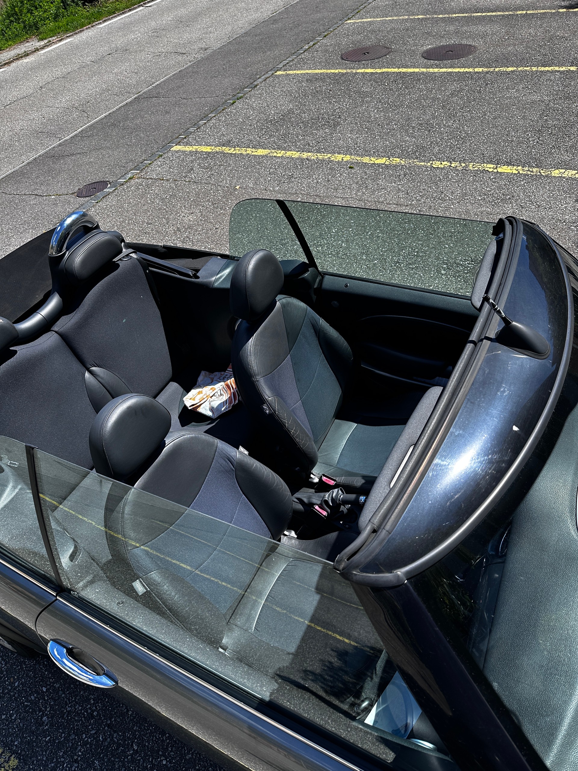 MINI 1.6i Cooper S-image-2