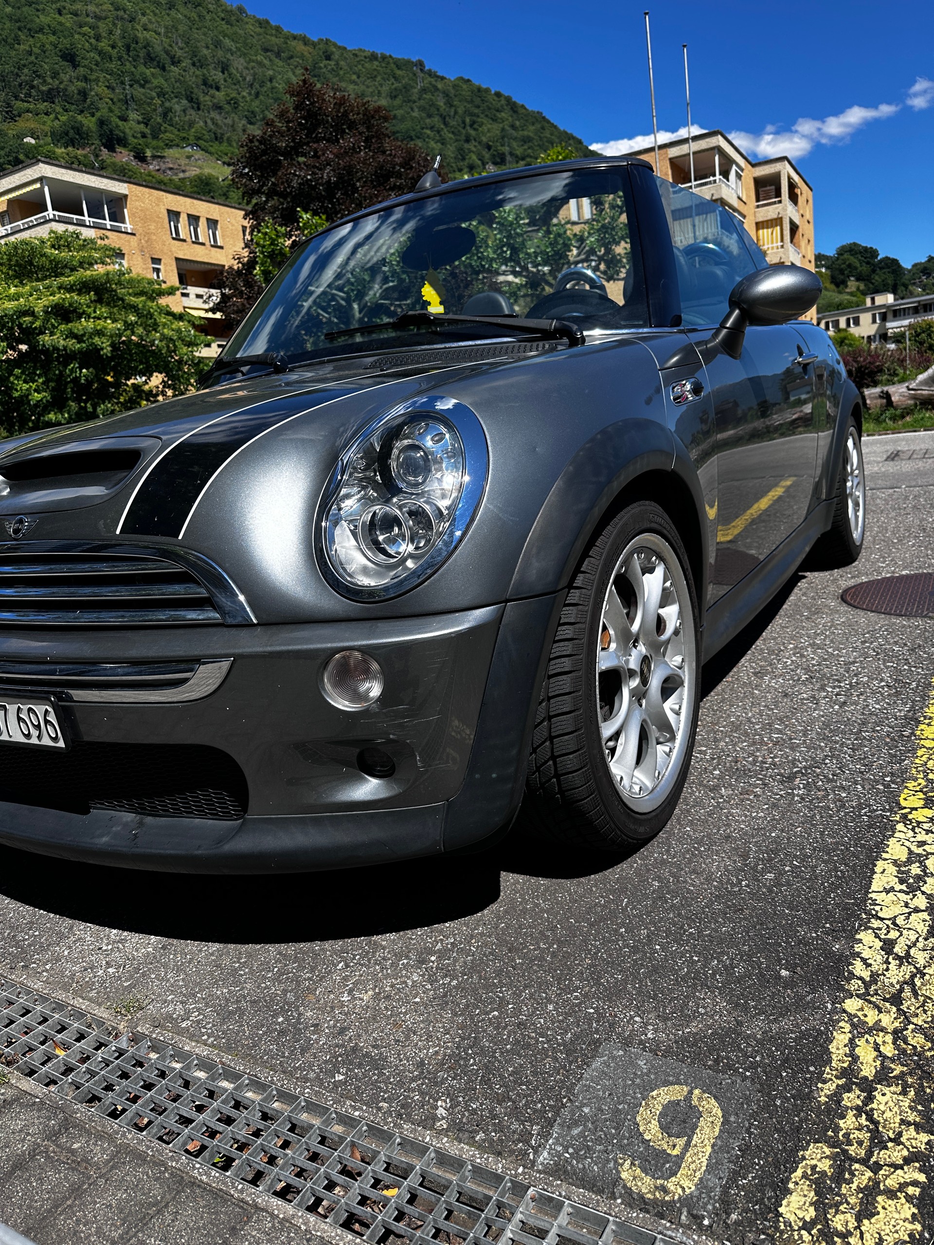 MINI 1.6i Cooper S-image-1