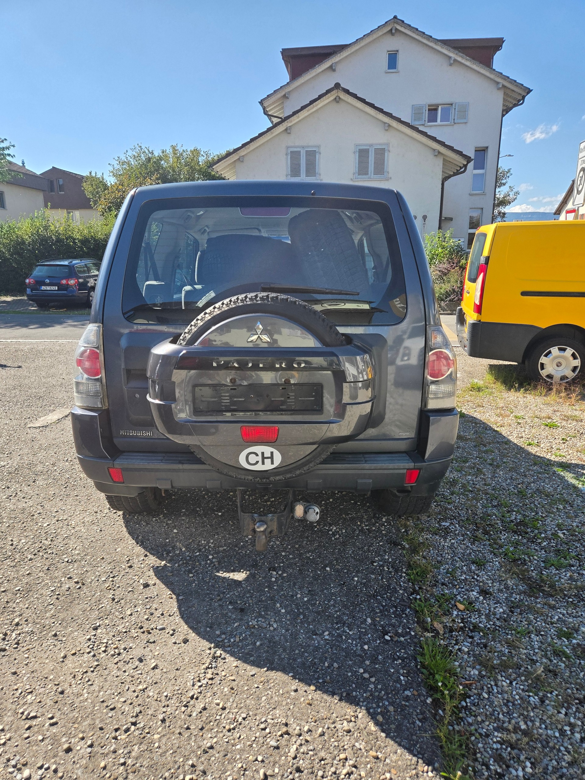 MITSUBISHI Pajero 3.2 DI-D Invite-image-3