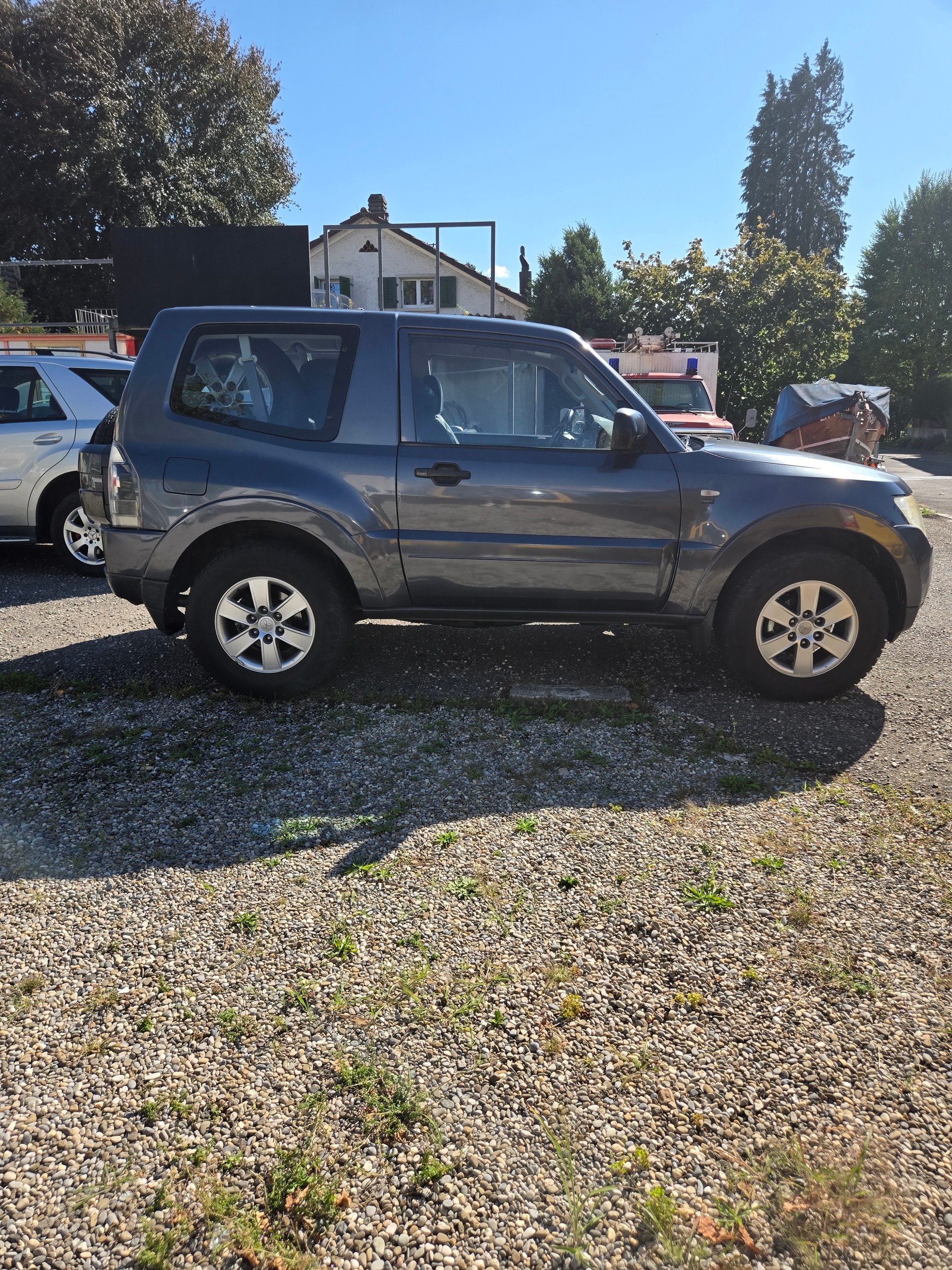 MITSUBISHI Pajero 3.2 DI-D Invite-image-4