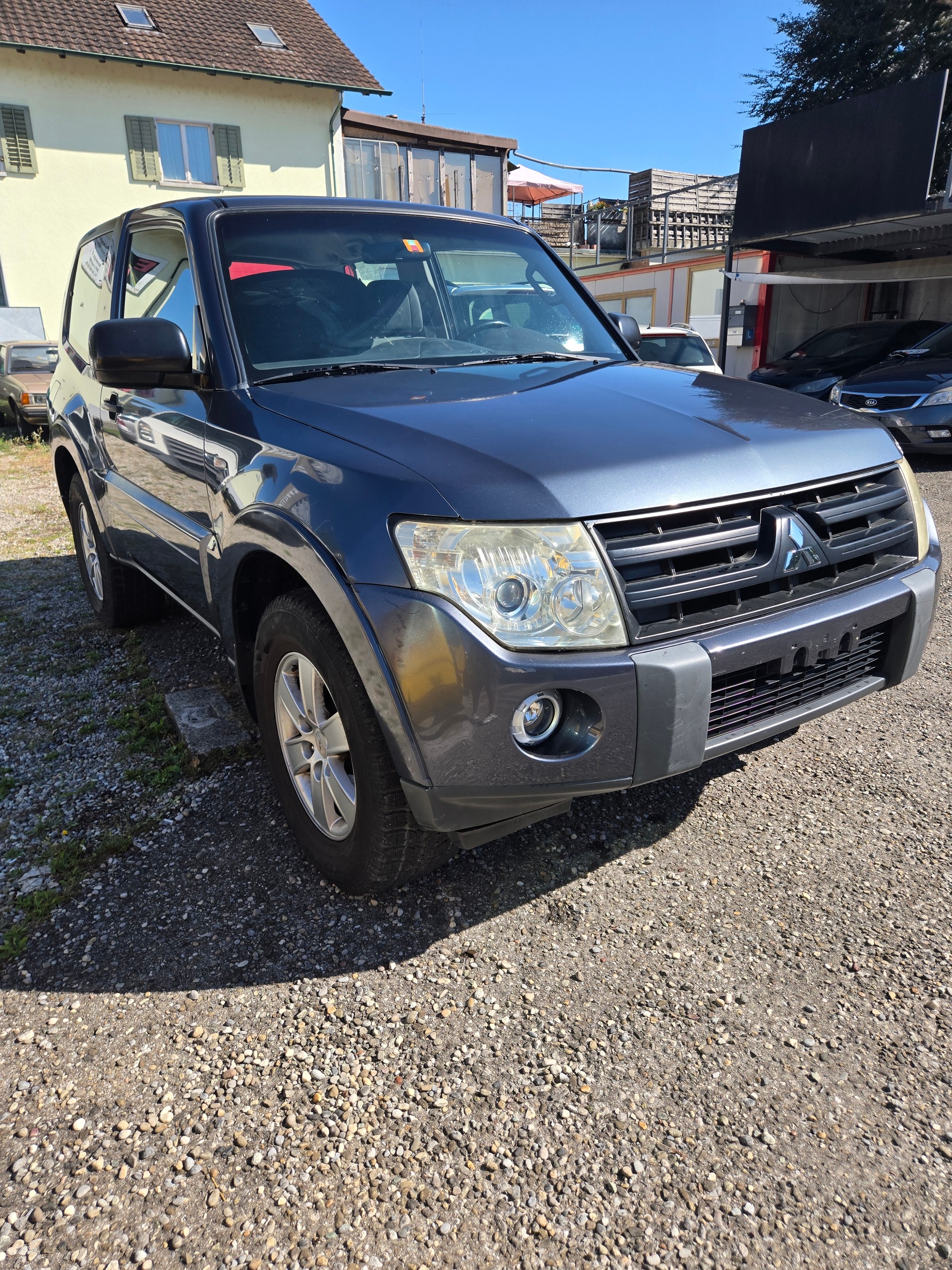 MITSUBISHI Pajero 3.2 DI-D Invite-image-1