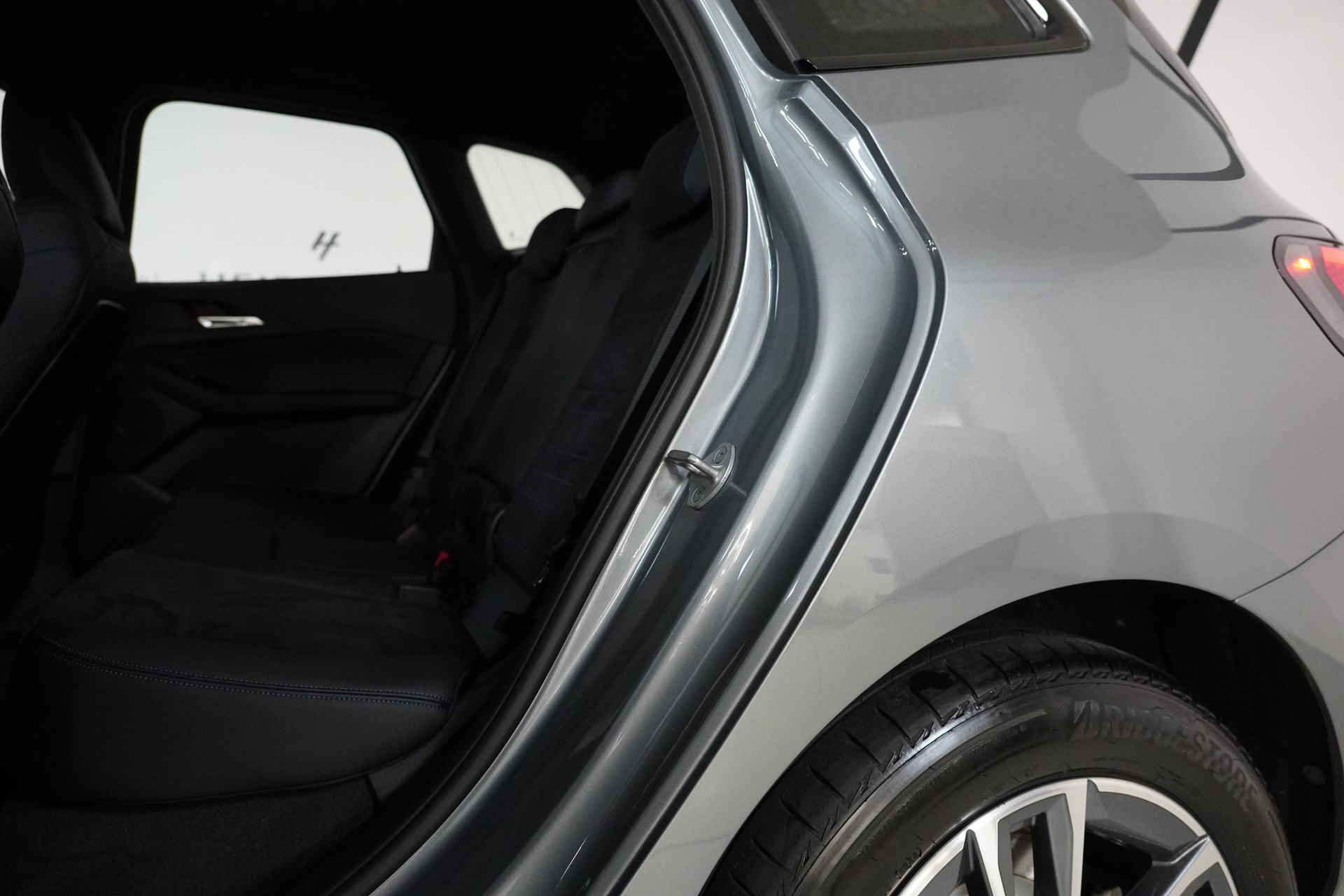 BMW 225e xDrive Active Tourer M Sport-image-13