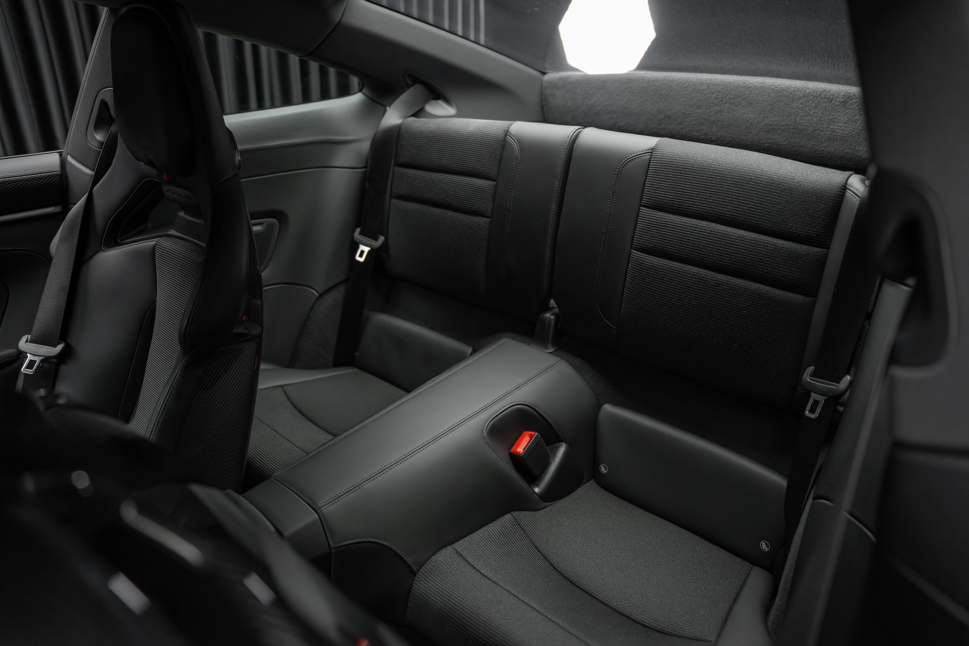 PORSCHE 911 Carrera GT3 PDK Touring-image-22