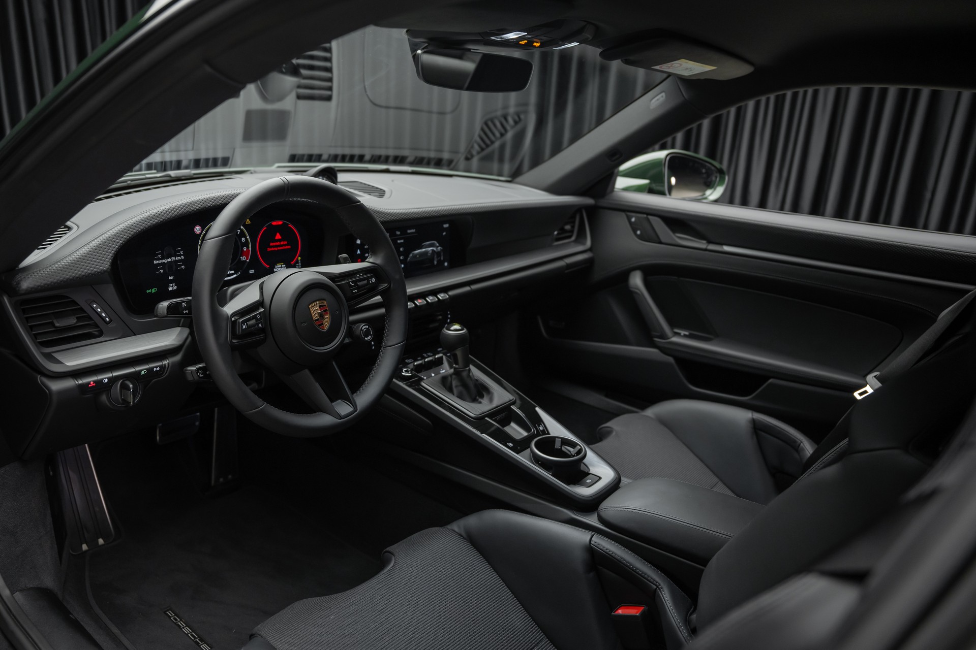PORSCHE 911 Carrera GT3 PDK Touring-image-15