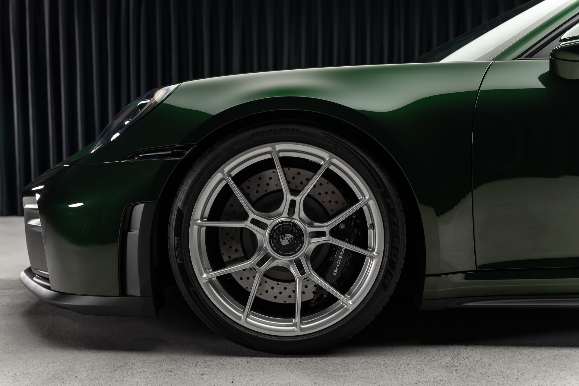 PORSCHE 911 Carrera GT3 PDK Touring-image-5