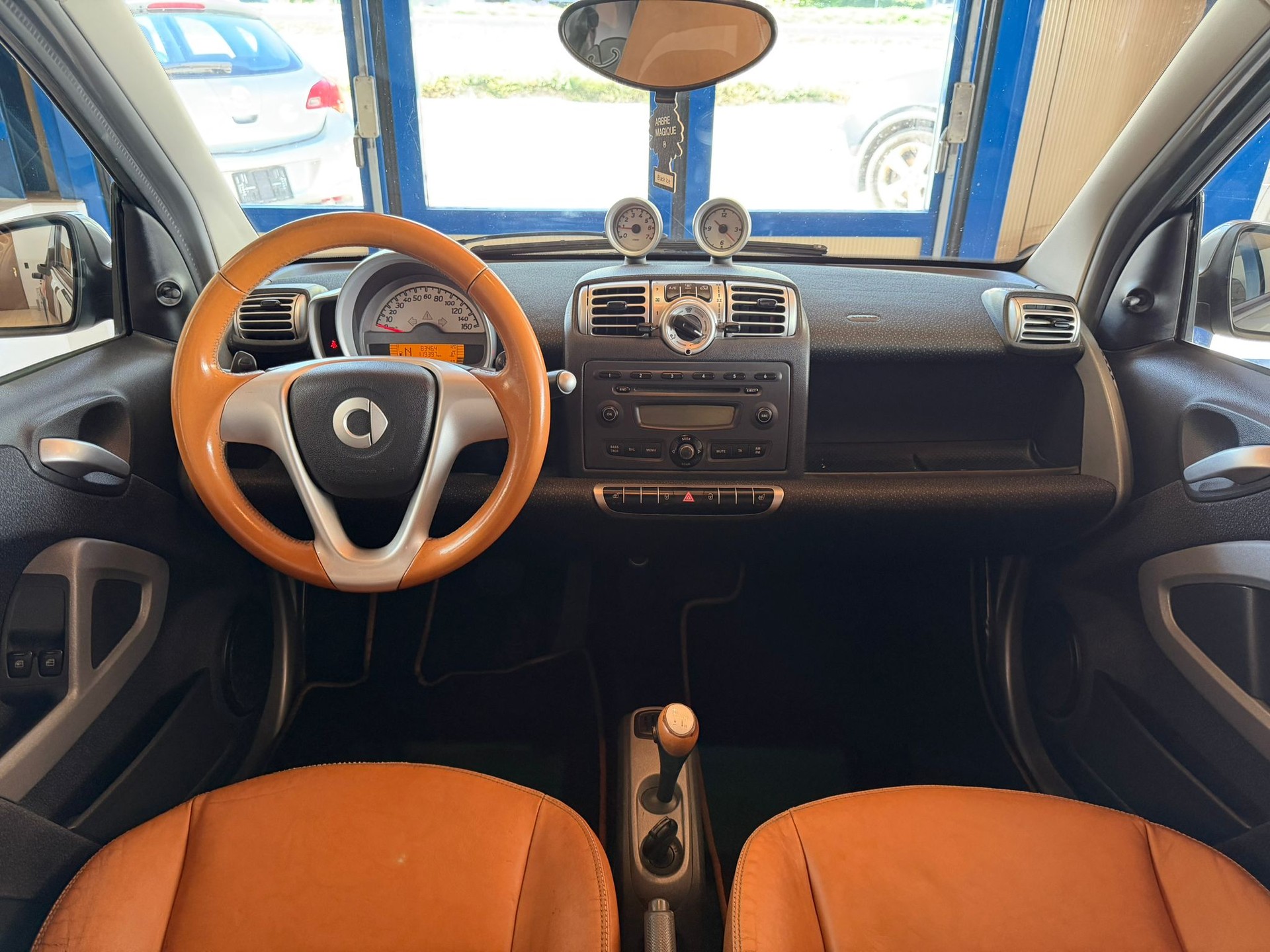 SMART fortwo limited one softouch-image-11