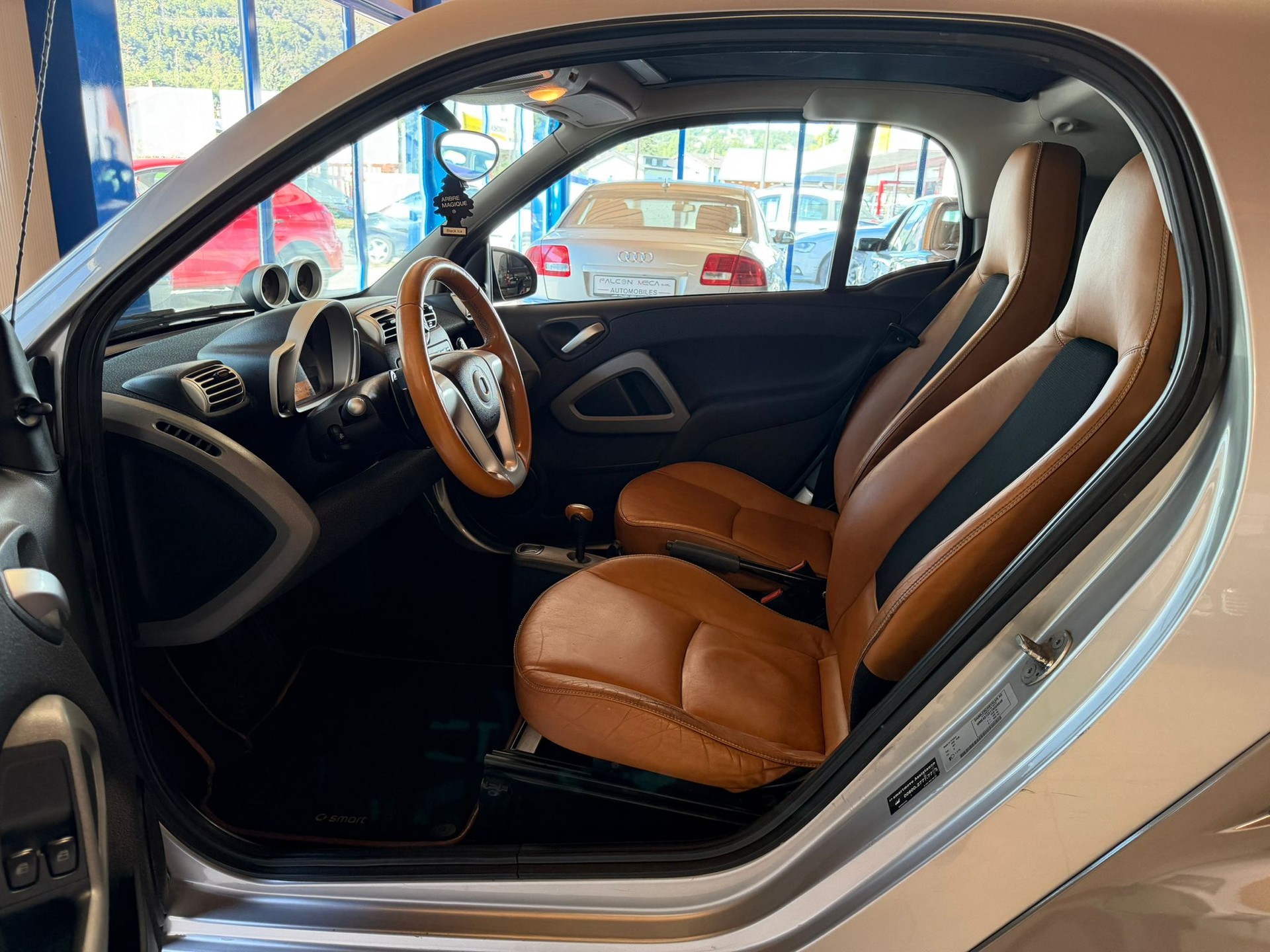 SMART fortwo limited one softouch-image-13