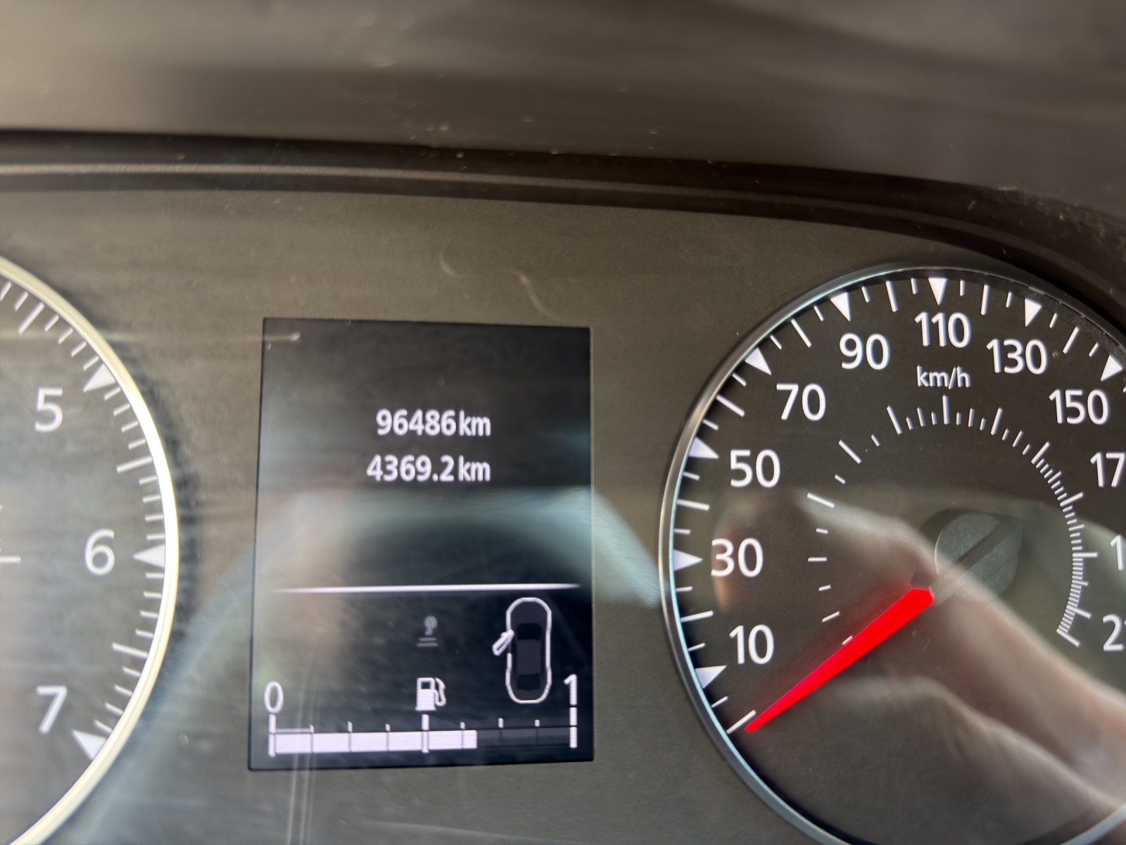 DACIA Duster TCe 125 Essential 4x4-image-10