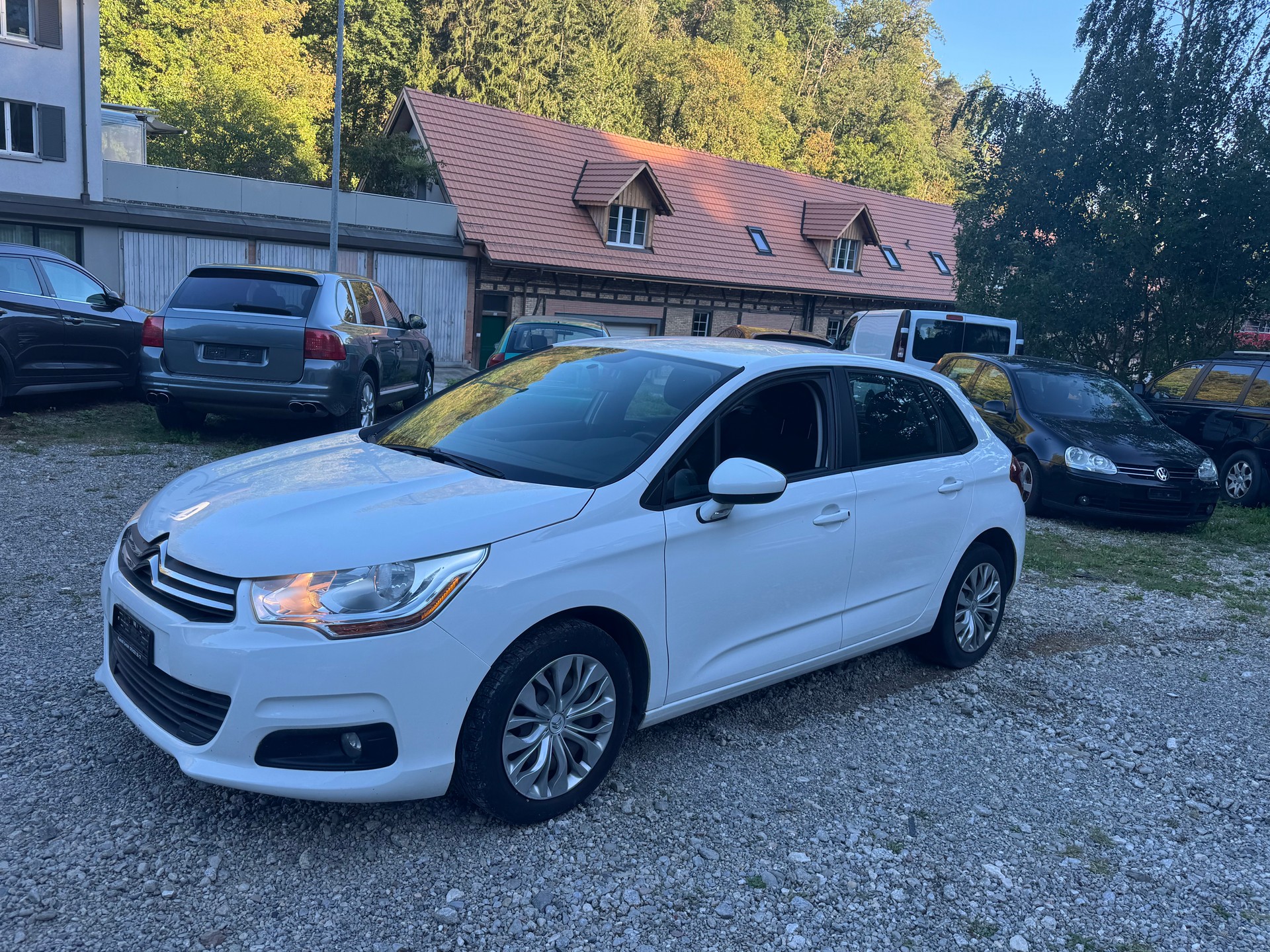 CITROEN C4 Berline 1.4 VTi Attraction-image-2