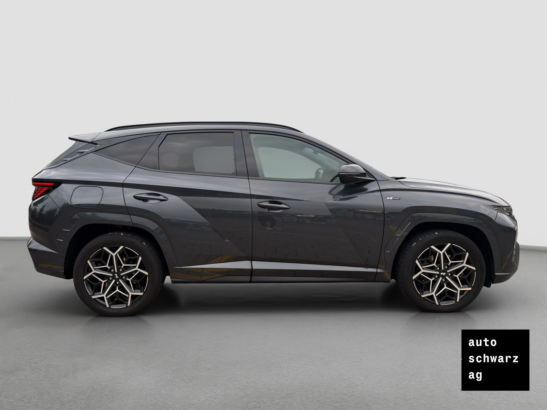 HYUNDAI Tucson 1.6 TGDI PHEV N Line 4WD-image-3