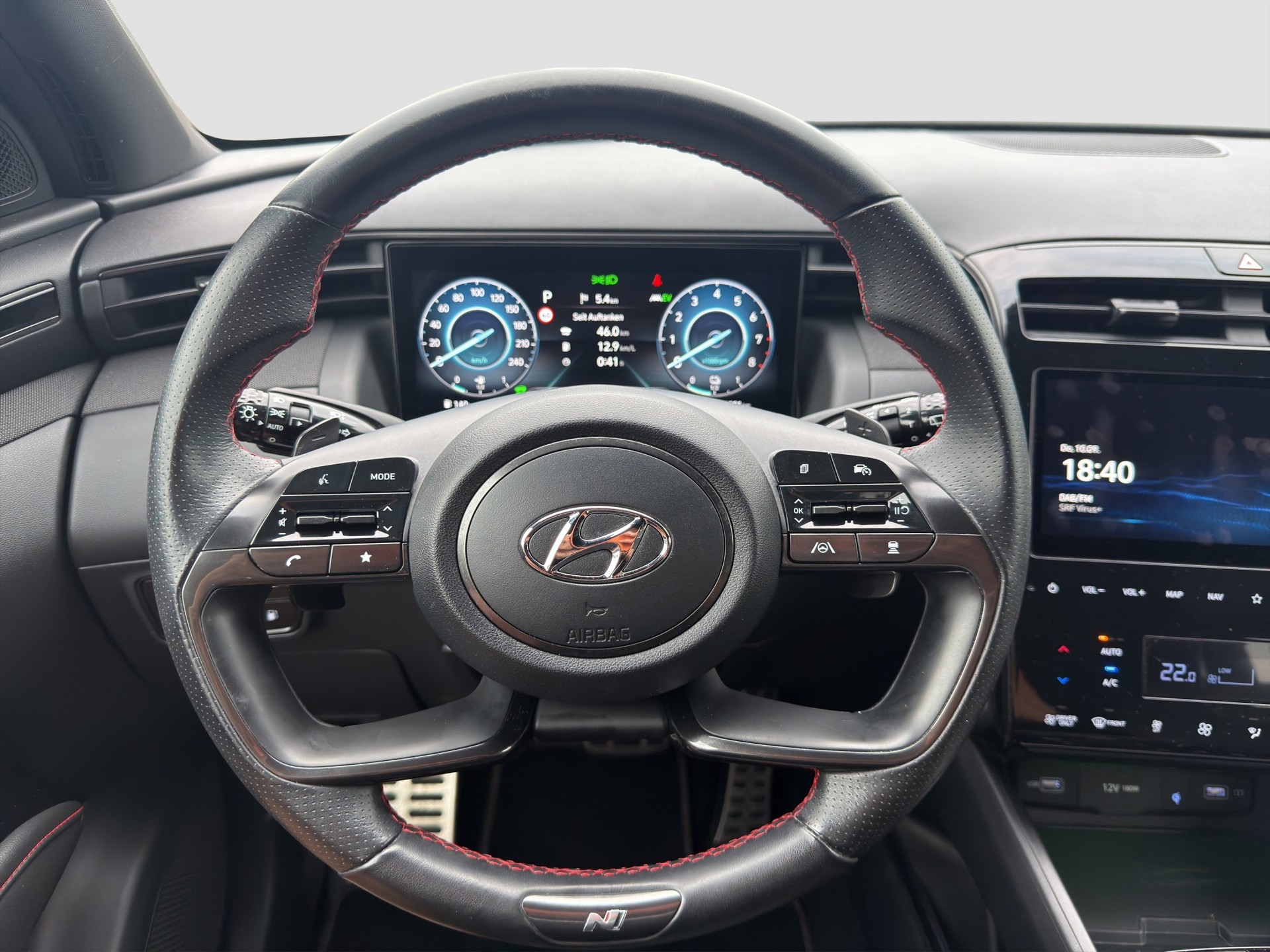 HYUNDAI Tucson 1.6 TGDI PHEV N Line 4WD-image-11