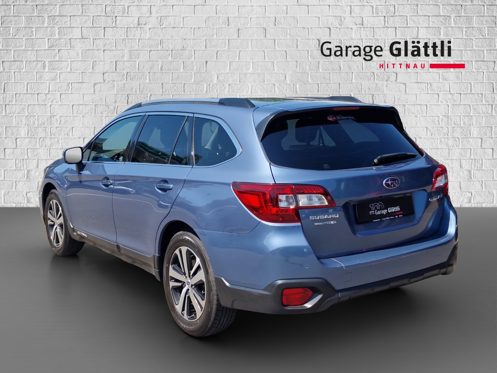 SUBARU Outback 2.5i Luxury-image-7