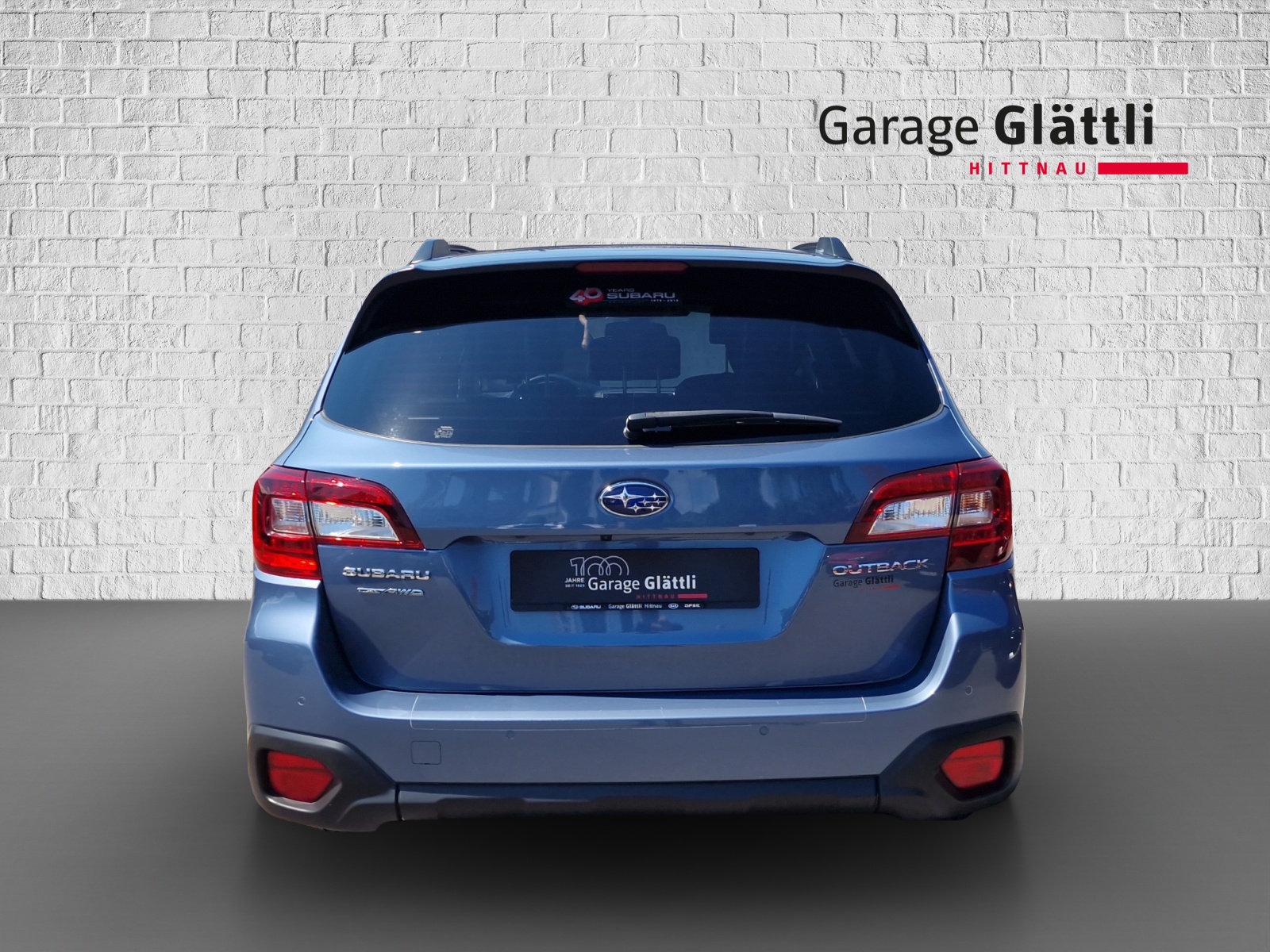 SUBARU Outback 2.5i Luxury-image-3