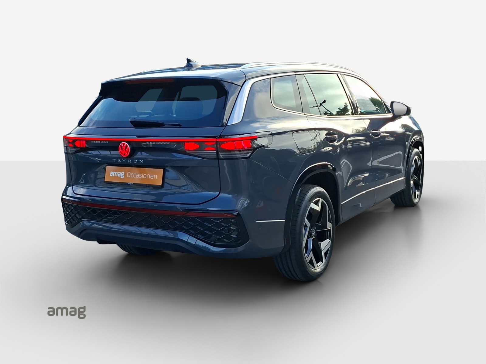 VW Tayron 2.0 TSI R-Line DSG 4Motion-image-4