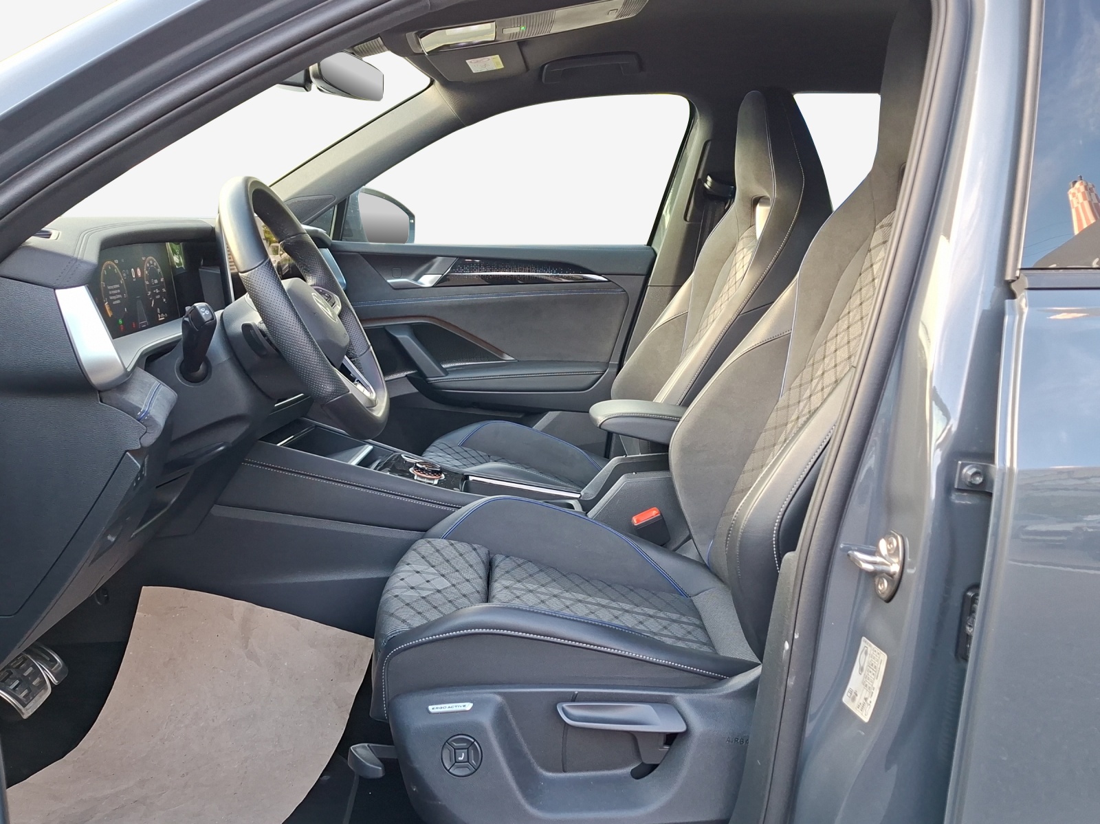 VW Tayron 2.0 TSI R-Line DSG 4Motion-image-7