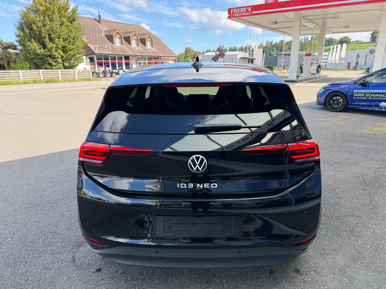 VW ID.3 Neo 50 kWh 170PS Life-showroom-element-3