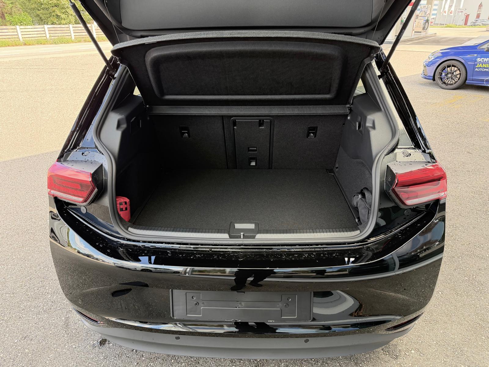VW ID.3 Neo 50 kWh 170PS Life-image-29