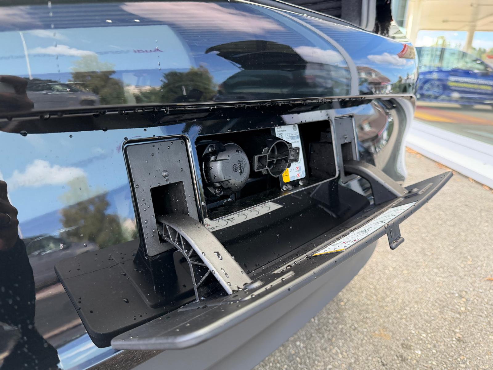 VW ID.3 Neo 50 kWh 170PS Life-image-30