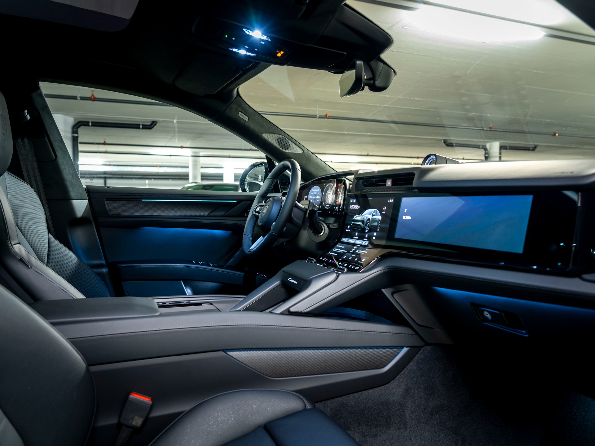 PORSCHE Cayenne Coupe Turbo Electric 113 kWh-image-10