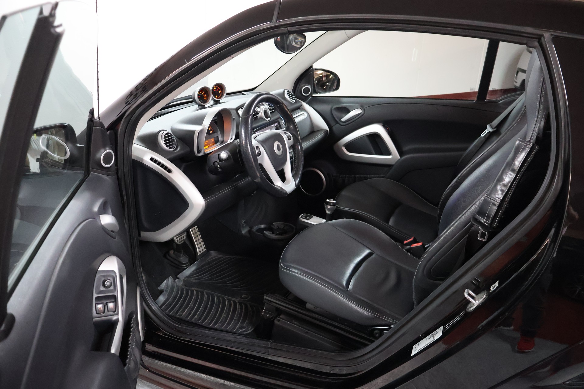 SMART fortwo Brabus Xclusive softouch-image-7