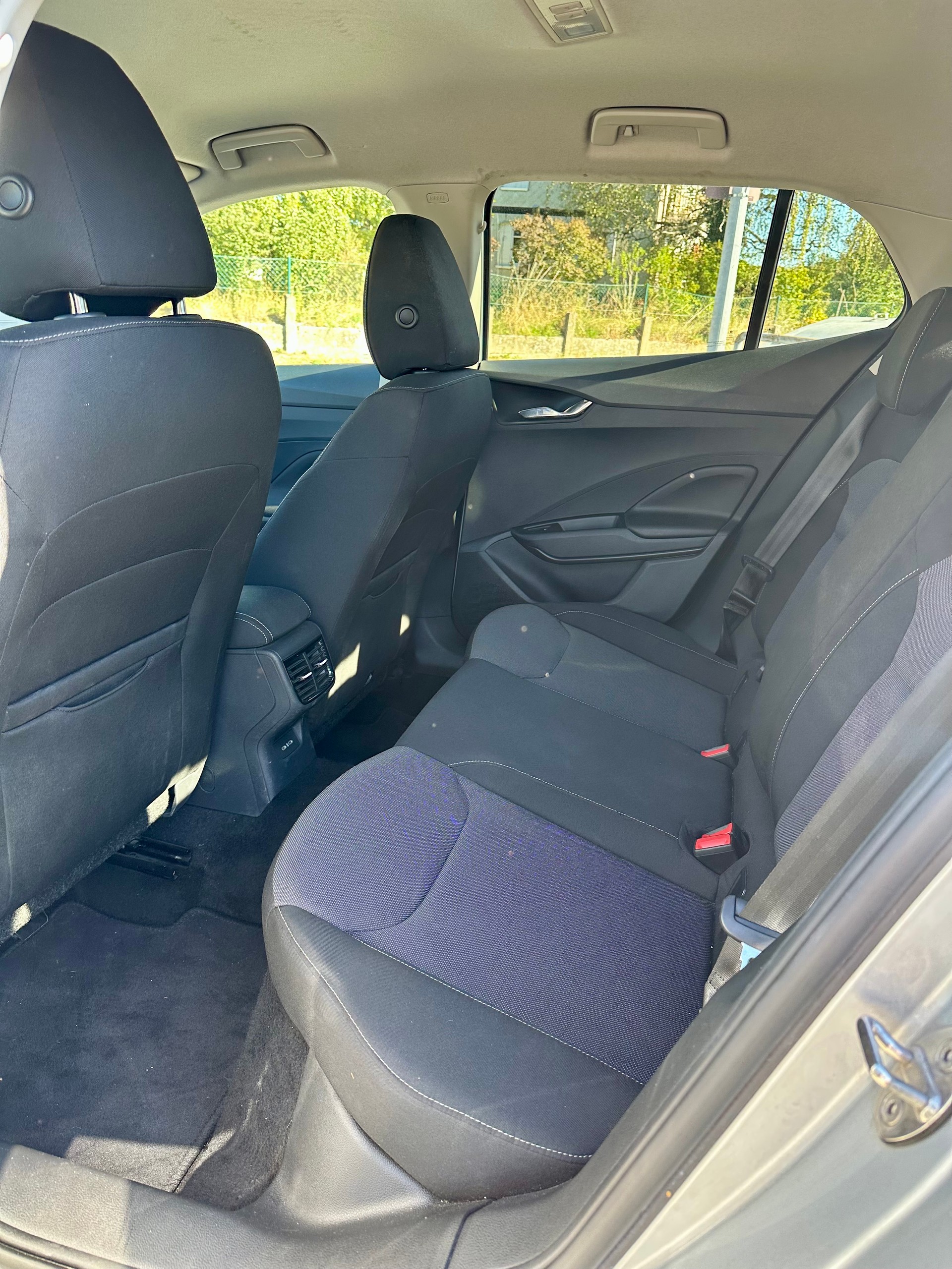SKODA Fabia 1.0 TSI Ambition DSG-image-12