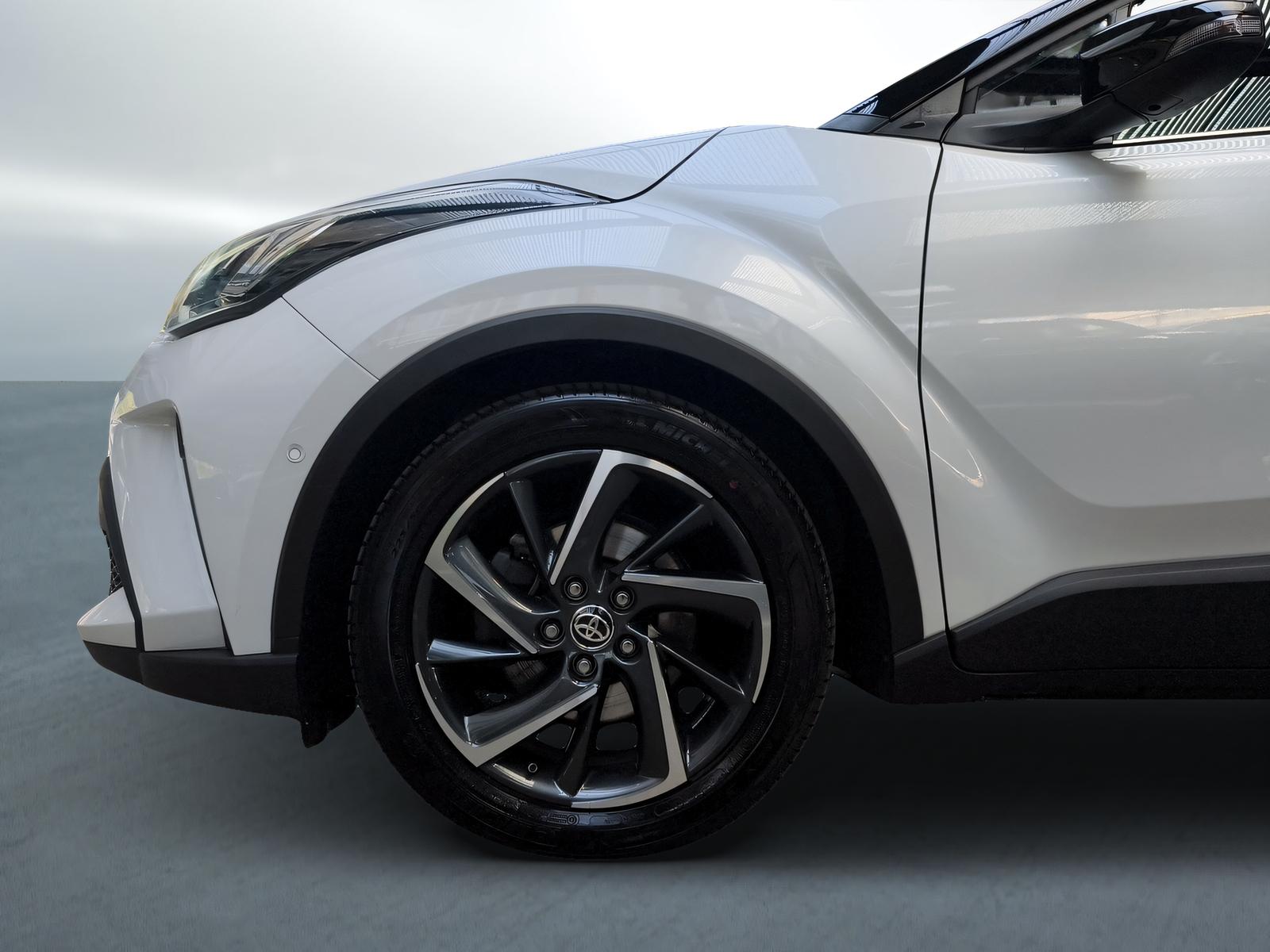 TOYOTA C-HR 2.0 VVTi HSD Move-image-11