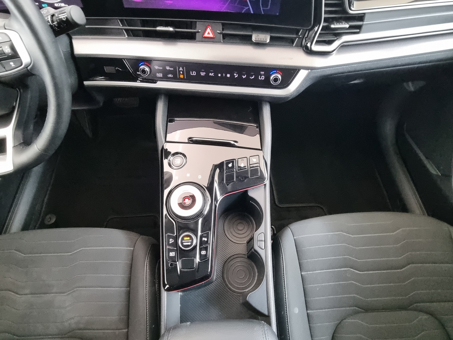 KIA Sportage 1.6T-GDI HEV Hybrid Style 4x4 Automatik-image-9