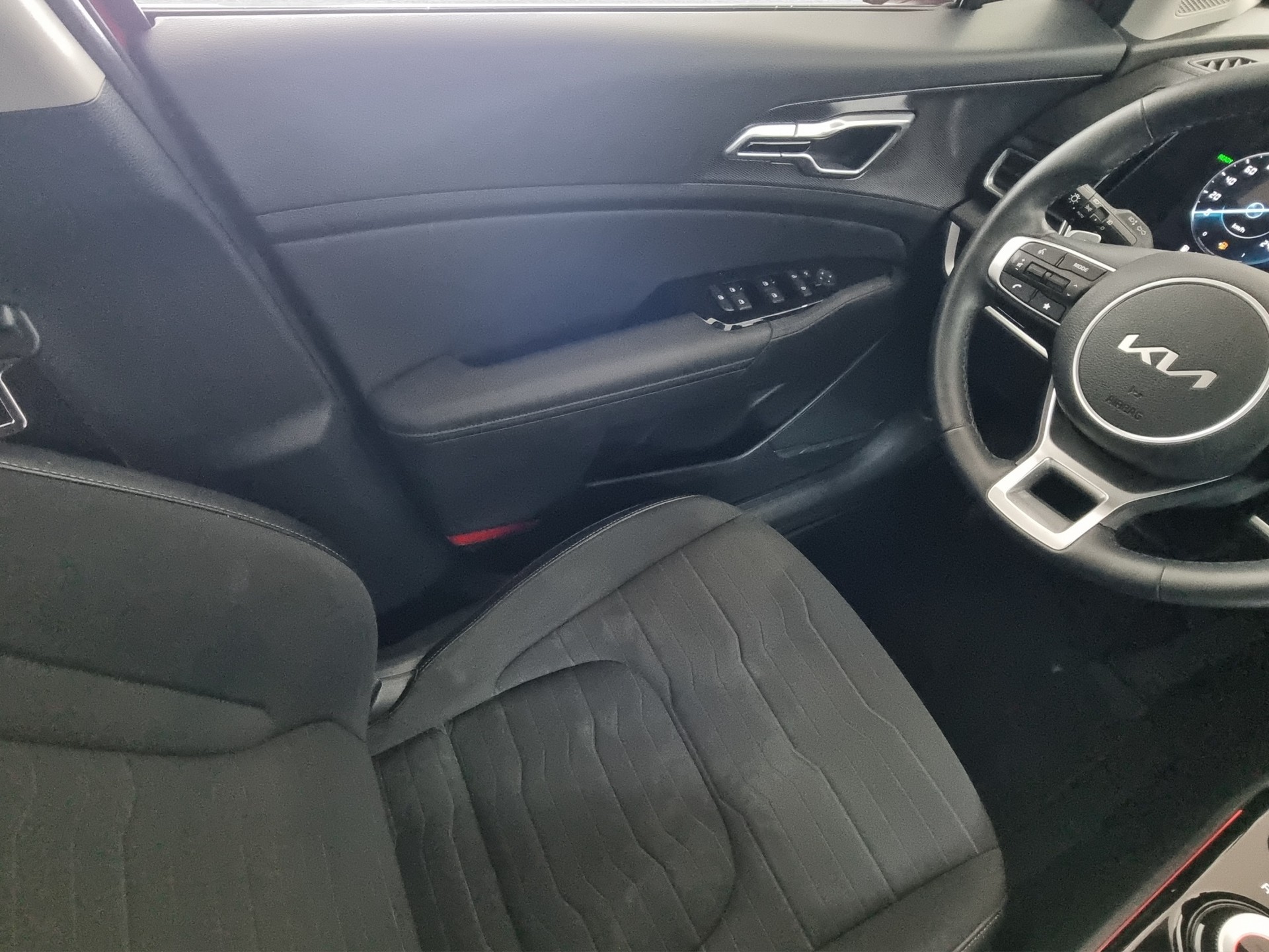 KIA Sportage 1.6T-GDI HEV Hybrid Style 4x4 Automatik-image-11