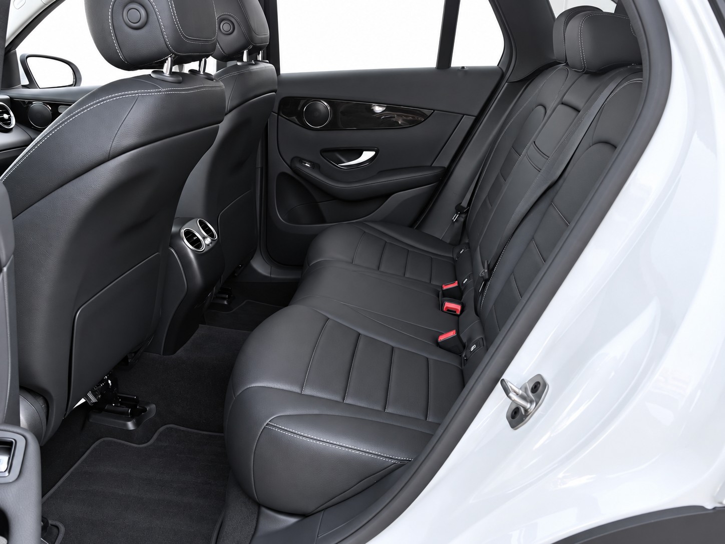 MERCEDES-BENZ GLC 300 e 4m * CH Fahrzeug *-image-11