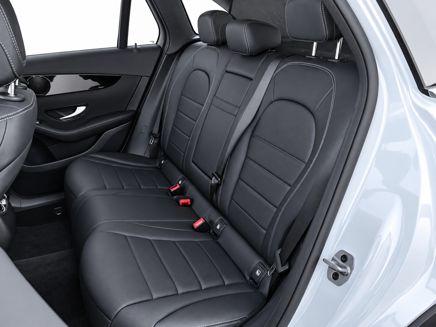MERCEDES-BENZ GLC 300 e 4m * CH Fahrzeug *-image-18