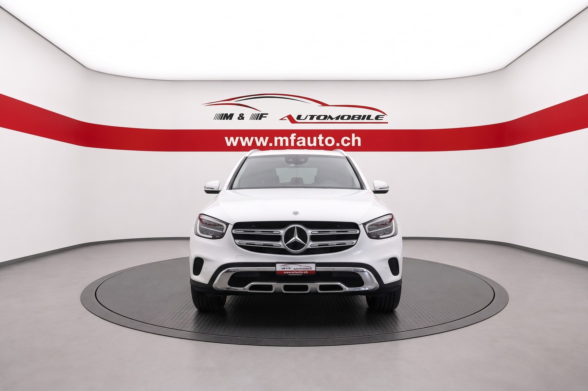MERCEDES-BENZ GLC 300 e 4m * CH Fahrzeug *-image-1