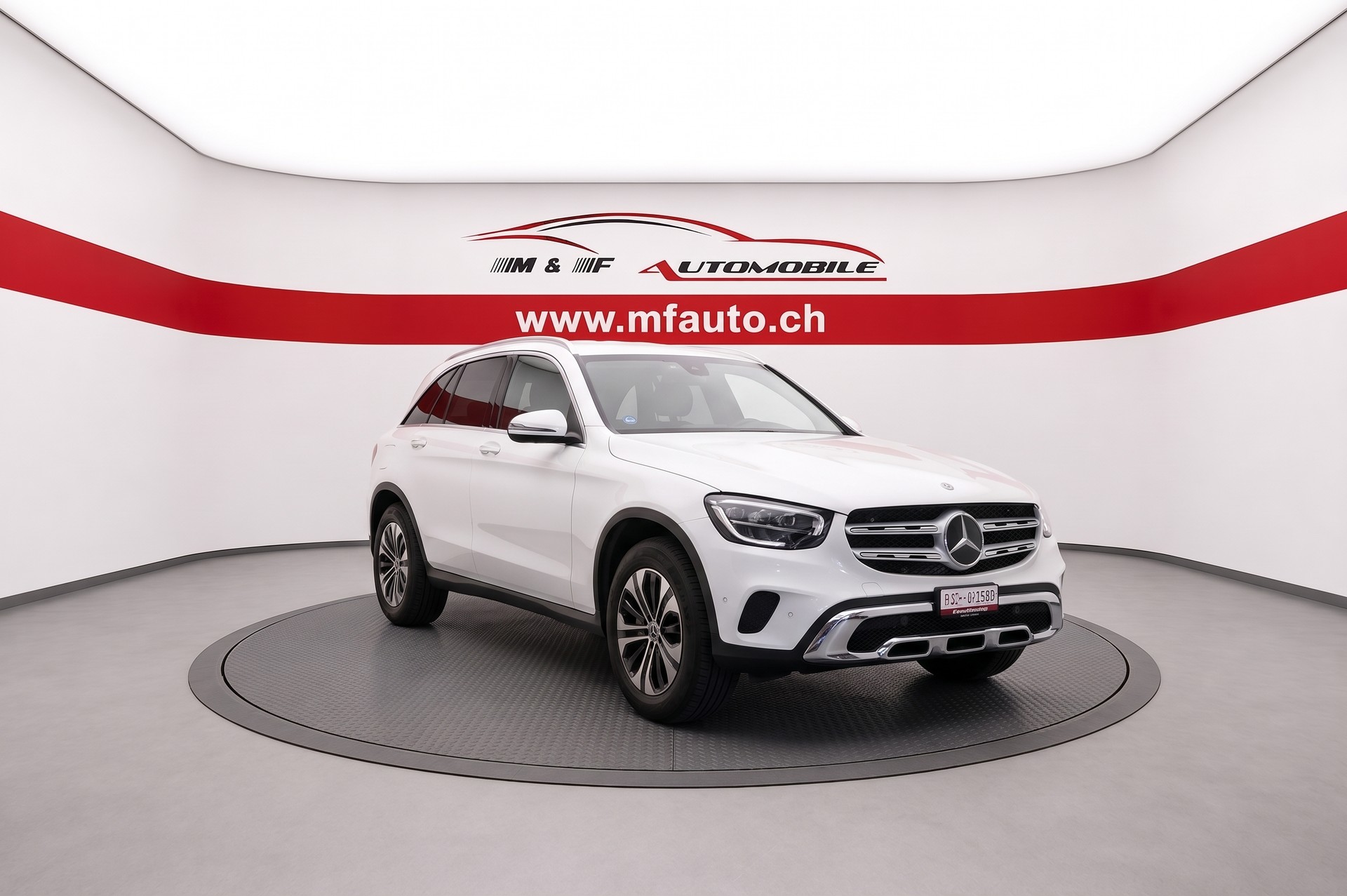 MERCEDES-BENZ GLC 300 e 4m * CH Fahrzeug *-image-2