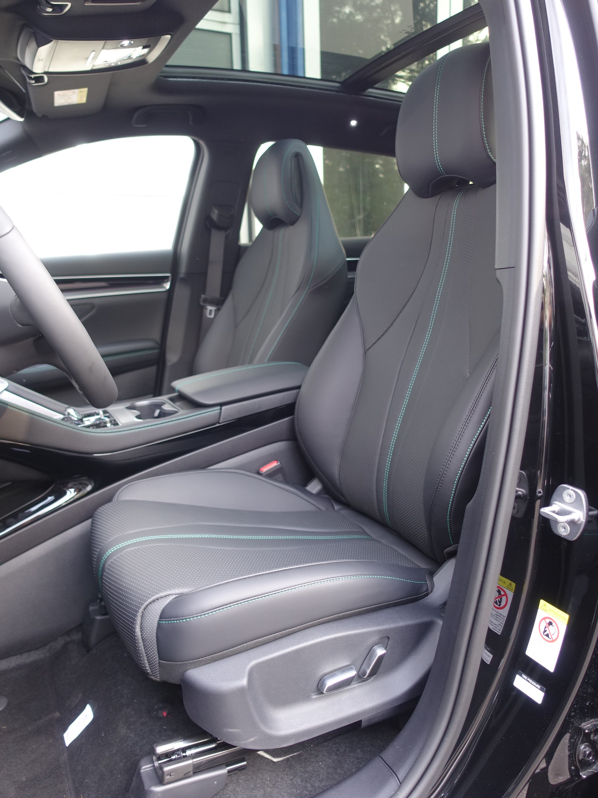 BYD Atto 3 EVO 74.8 kWh Design-image-8