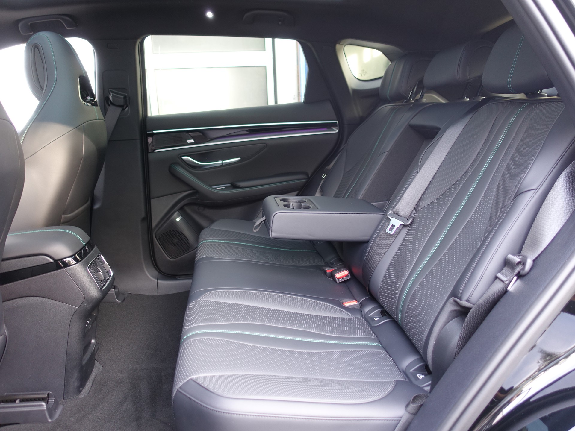 BYD Atto 3 EVO 74.8 kWh Design-image-18