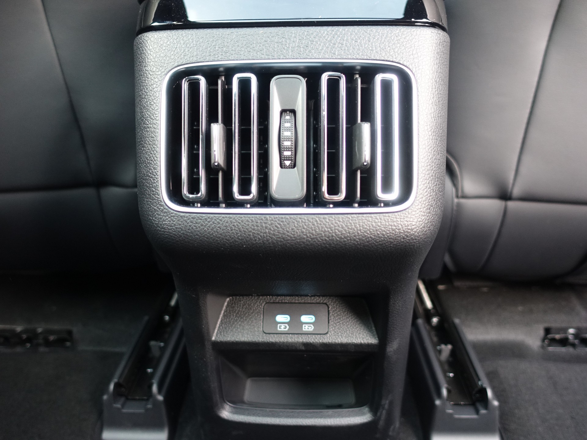 BYD Atto 3 EVO 74.8 kWh Design-image-19