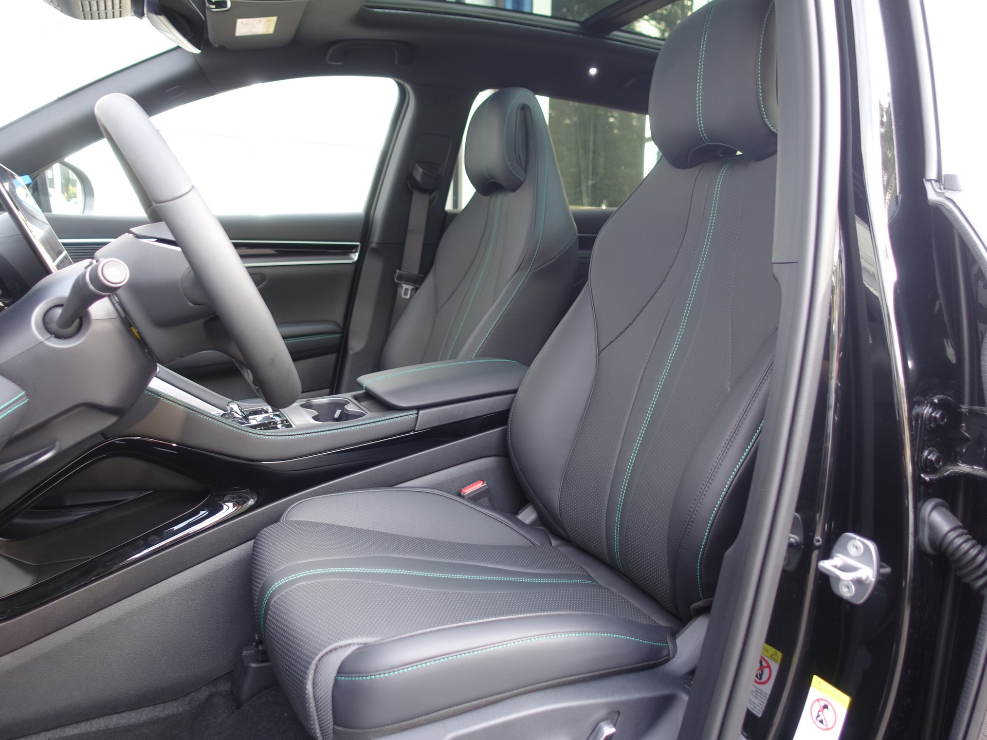 BYD Atto 3 EVO 74.8 kWh Design-image-10