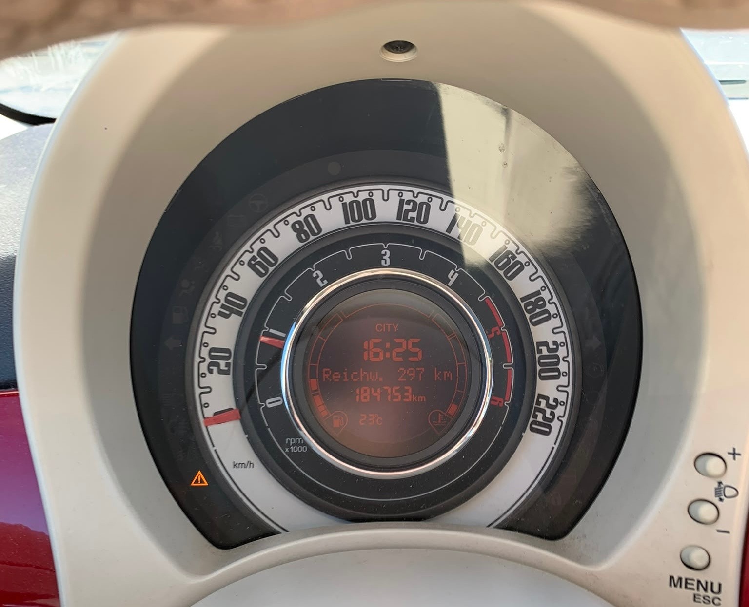 FIAT 500 1.3 JTD Pop Diesel (Klima * Alufelgen * Multilenkrad * Leder * Panorama * BO5)-image-7