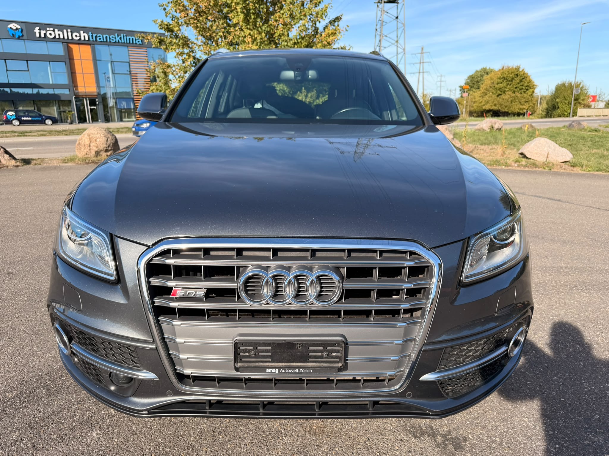 Car photo