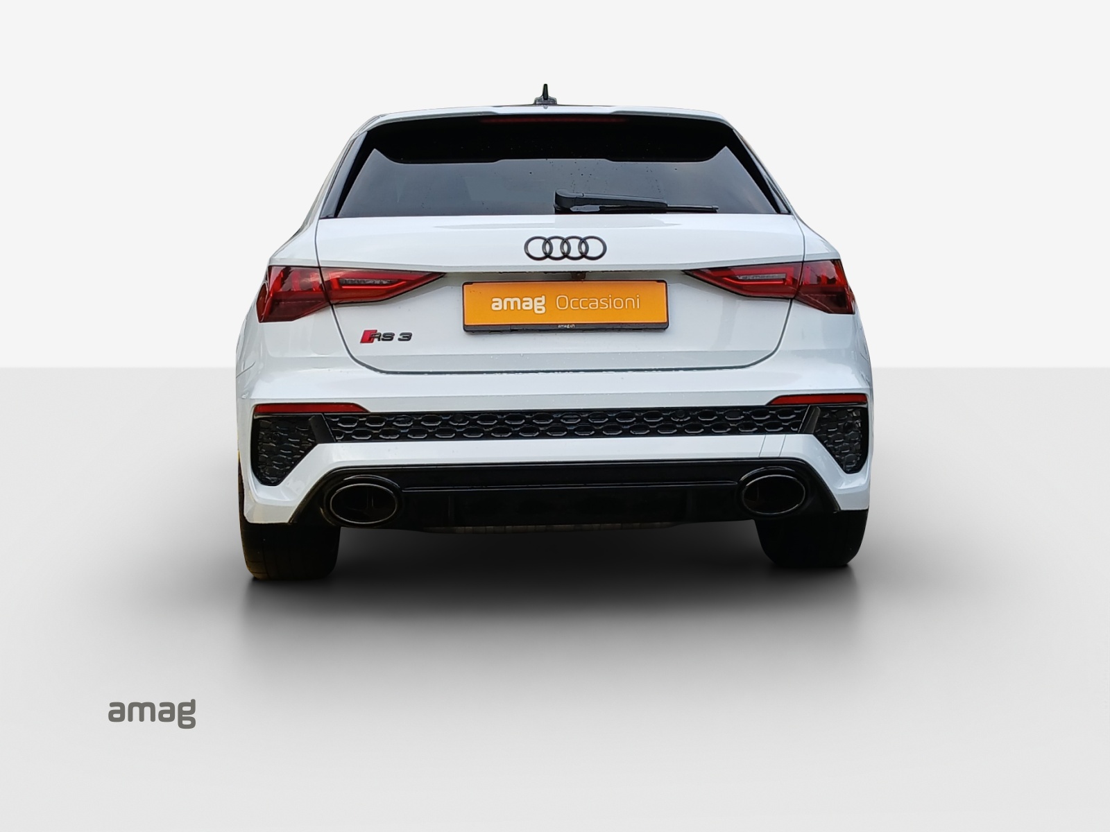 AUDI RS3 Sportback 2.5 TSI quattro S-tronic-image-3
