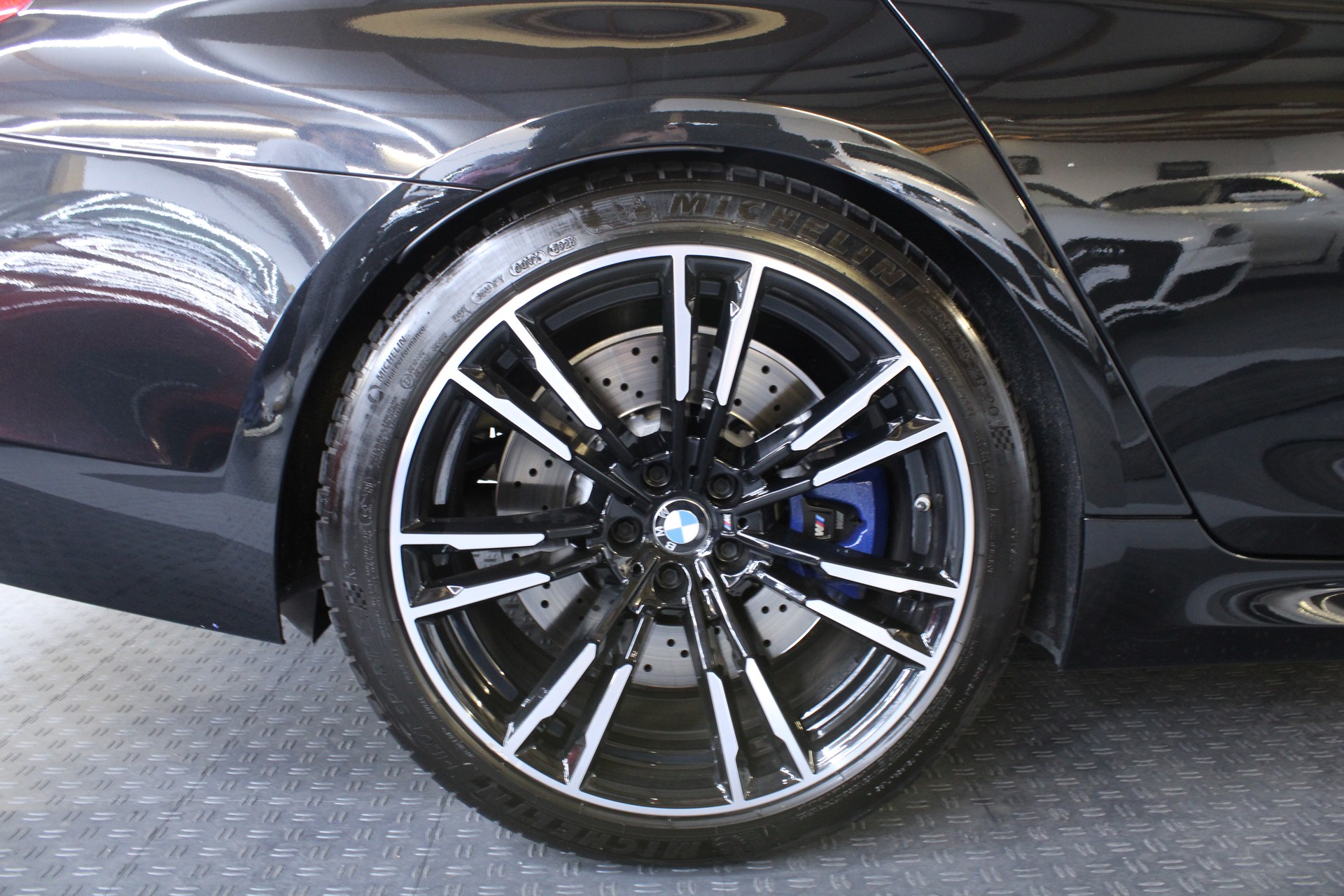 BMW M5 xDrive Competition Drivelogic-image-13