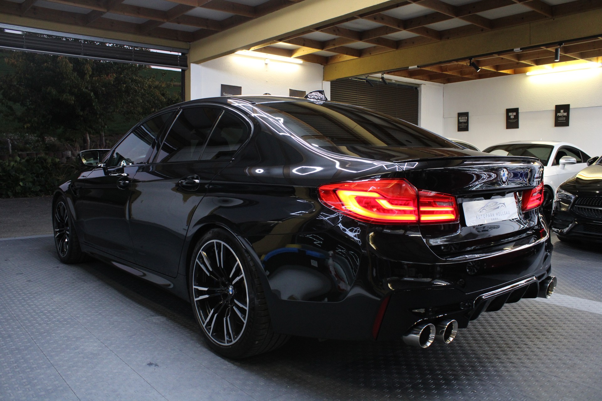 BMW M5 xDrive Competition Drivelogic-image-5