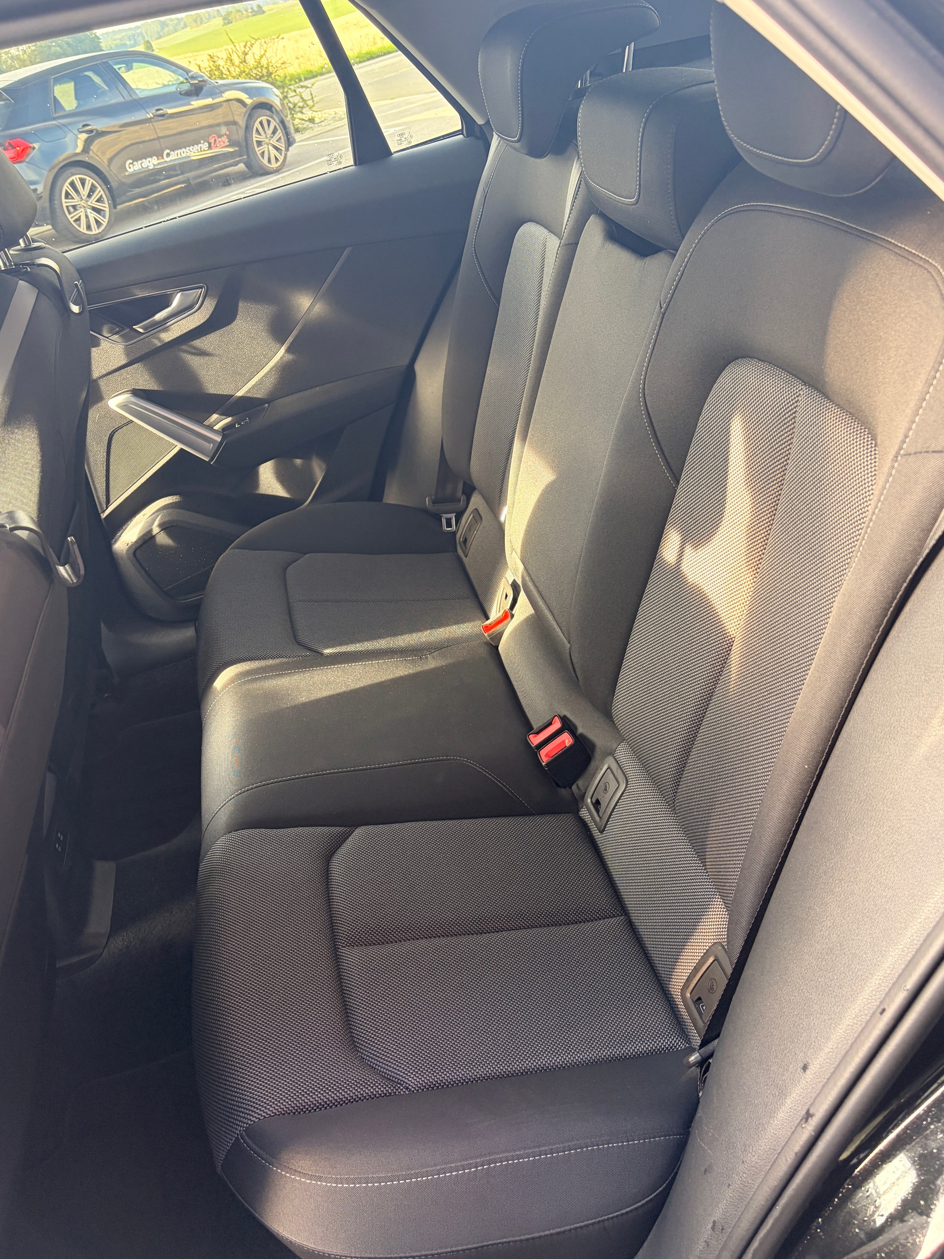 AUDI Q2 35 TFSI S line S-tronic-image-6