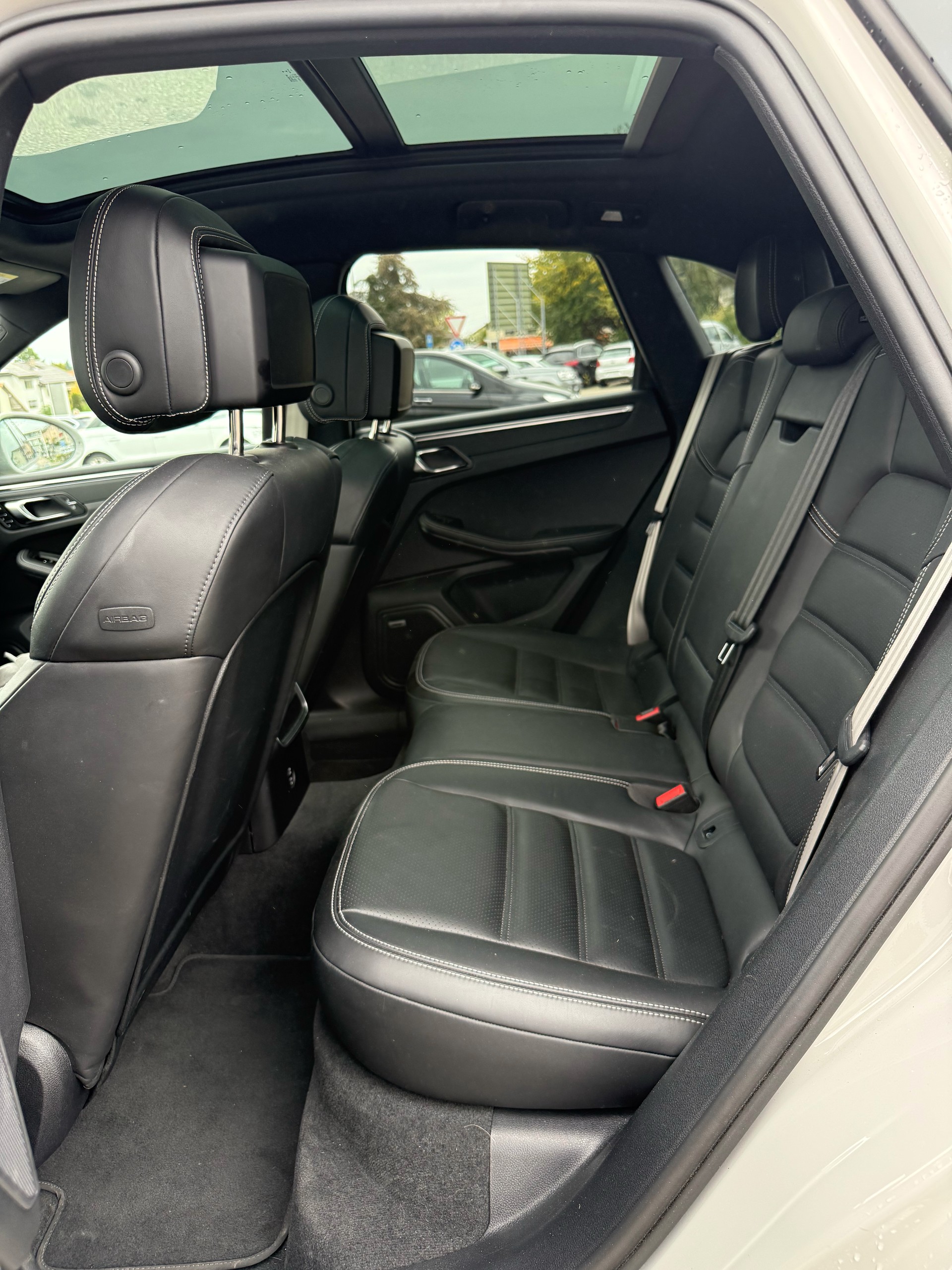 PORSCHE 2.0-image-5