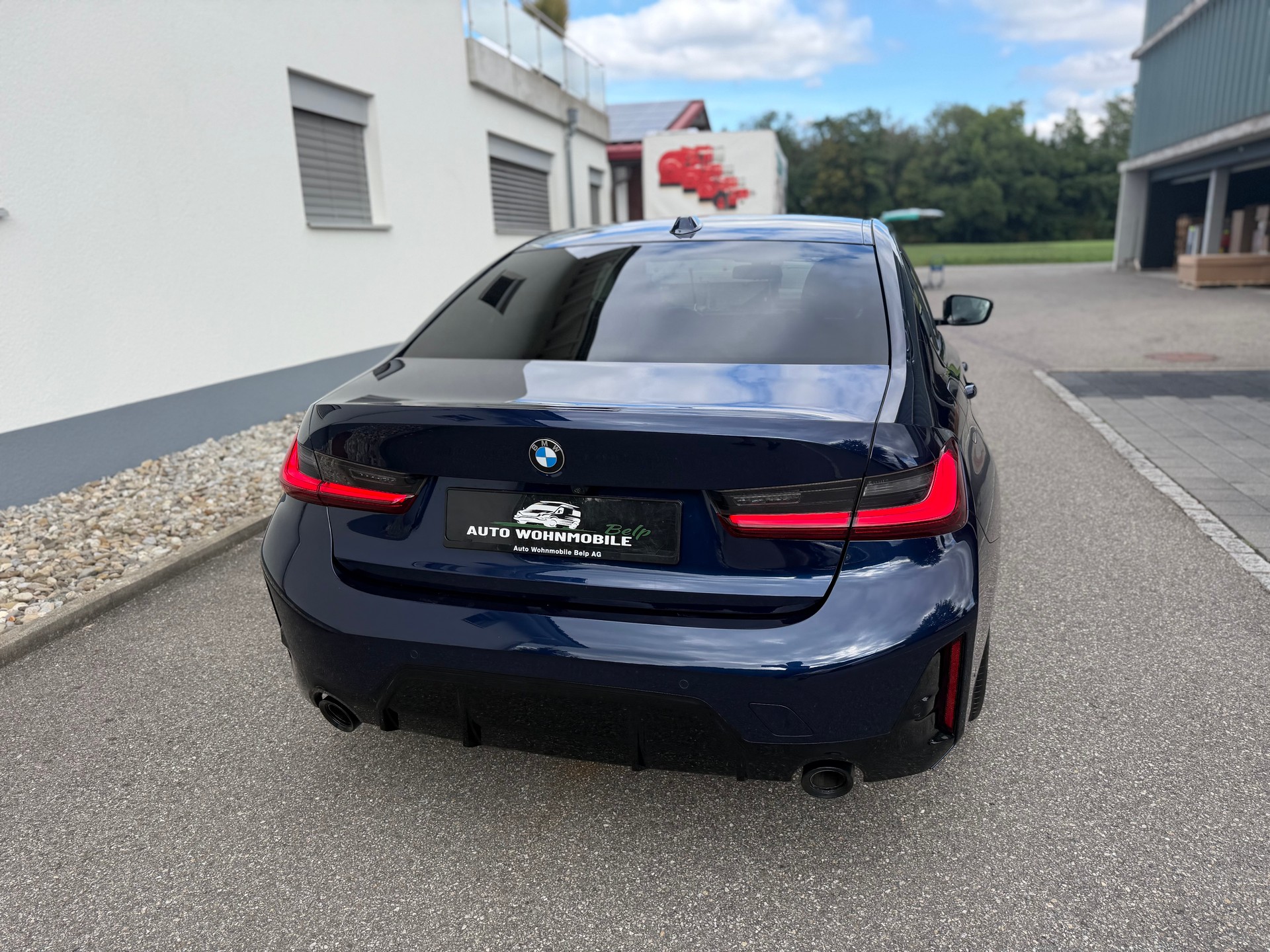 BMW 320d xDrive 48V Steptronic M Sport-image-7
