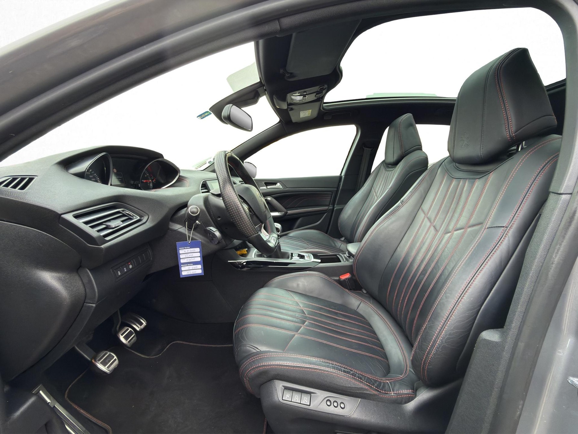 PEUGEOT 308 1.6 THP GT * PANORAMA * LEDERSITZE ELEKTRISCH * MASSAGEFUNKTION * DENON HiFi *-image-12