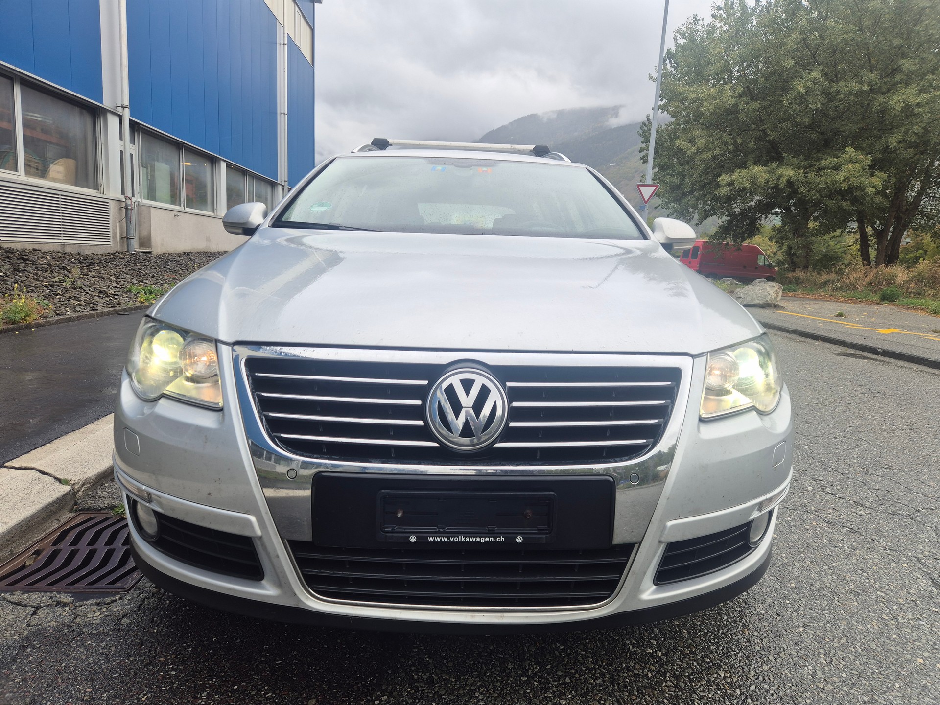 VW Passat Variant 2.0 TDI Sportline-image-0