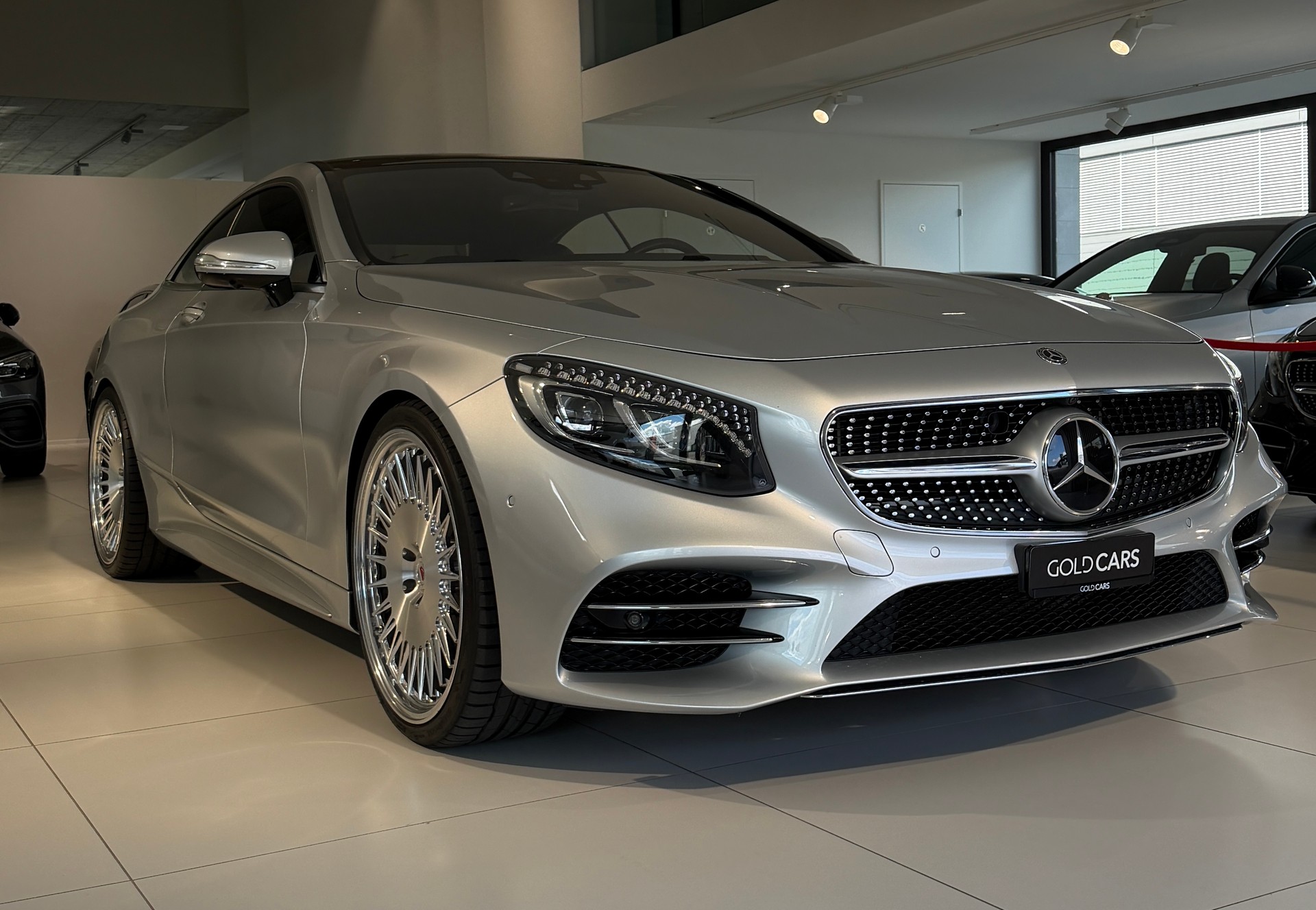MERCEDES-BENZ S 560 Coupé 4Matic 9G-Tronic-image-0