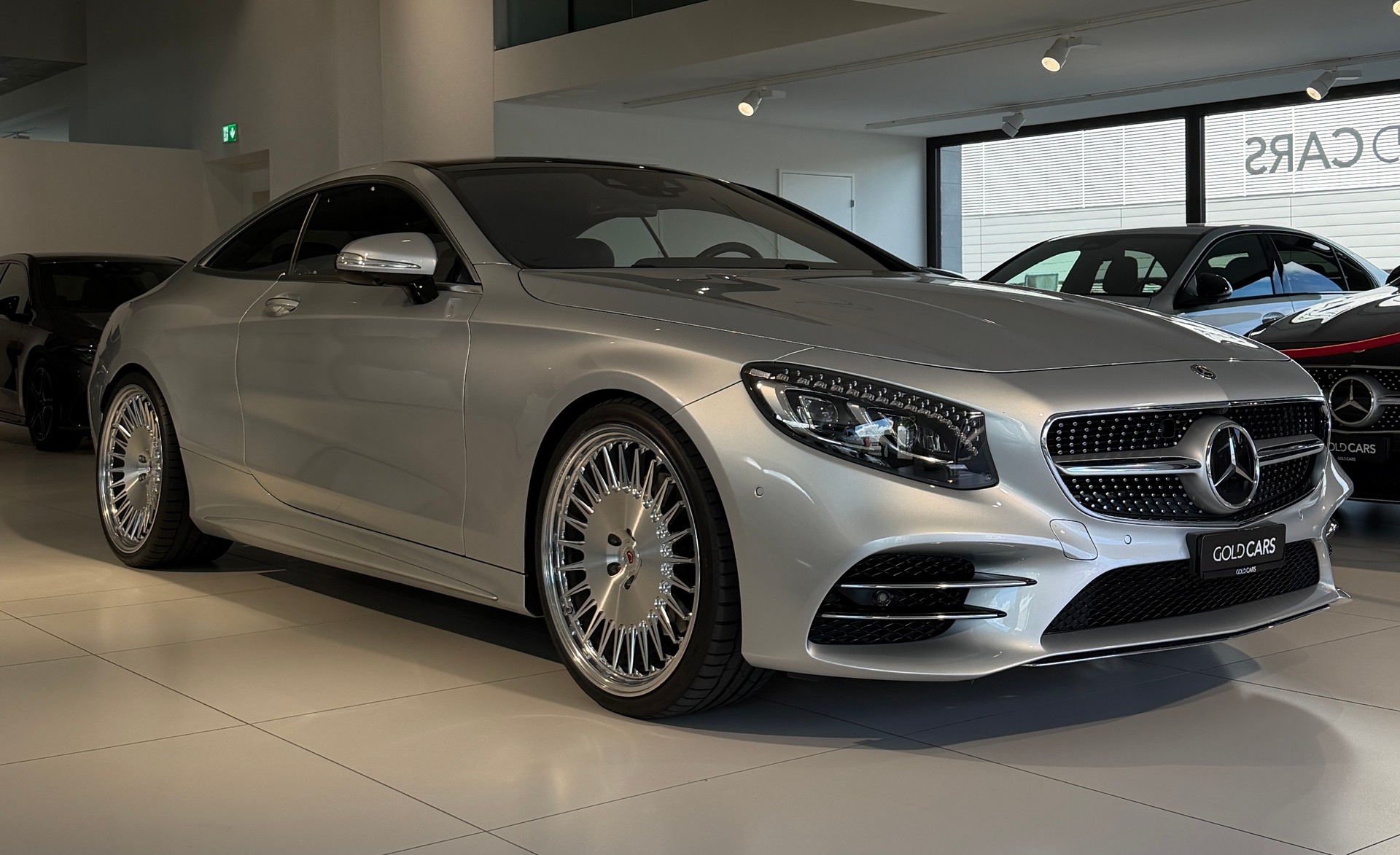 MERCEDES-BENZ S 560 Coupé 4Matic 9G-Tronic-image-1