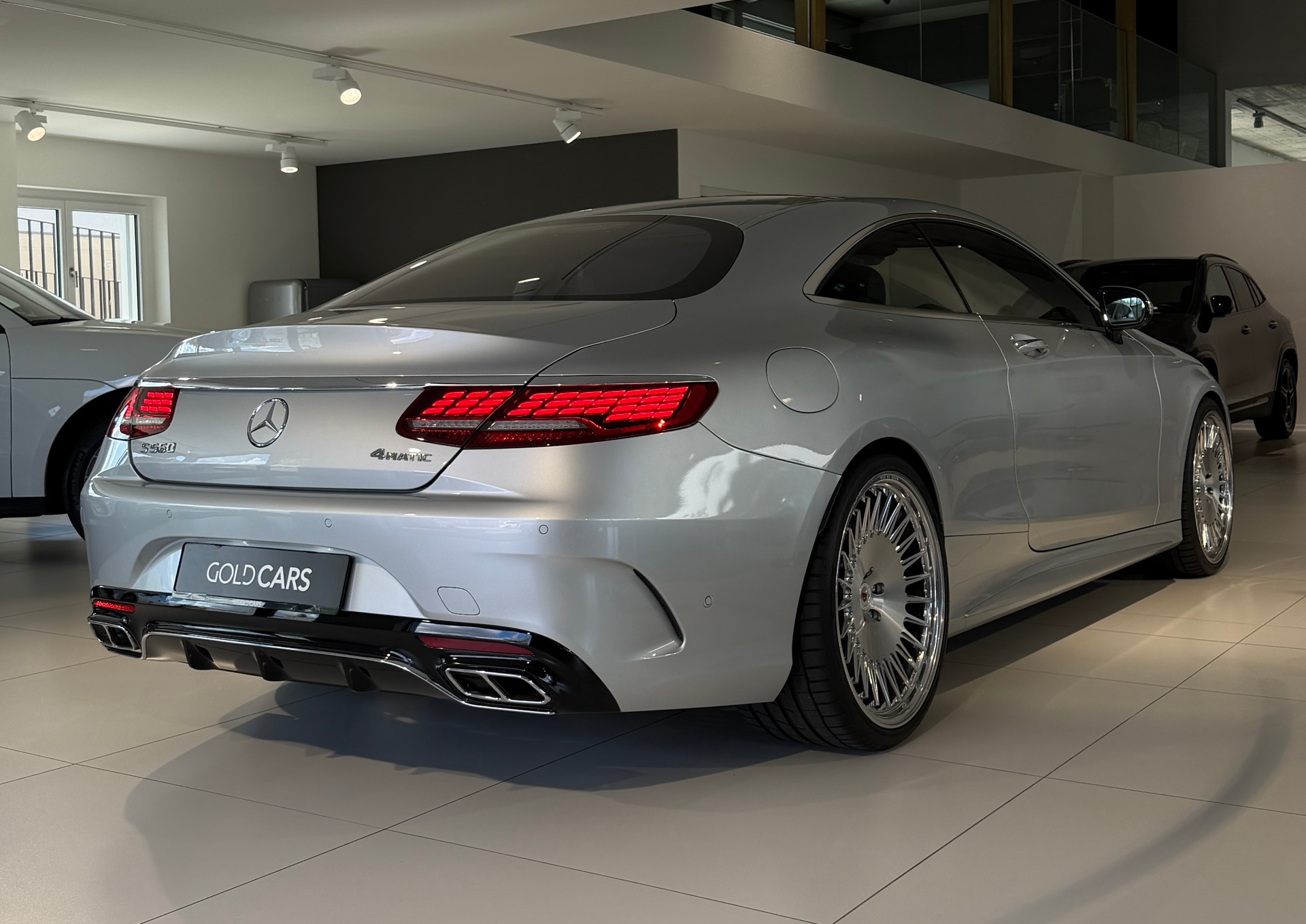 MERCEDES-BENZ S 560 Coupé 4Matic 9G-Tronic-image-7